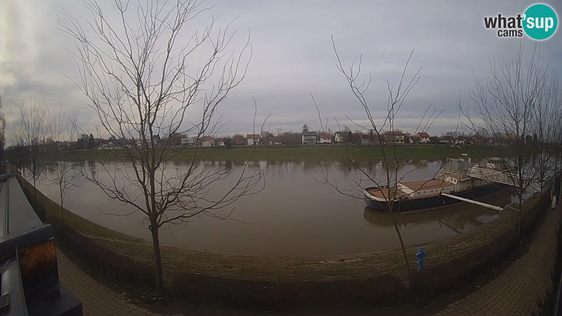 Sisak live webcam pogled na reku Kolpu