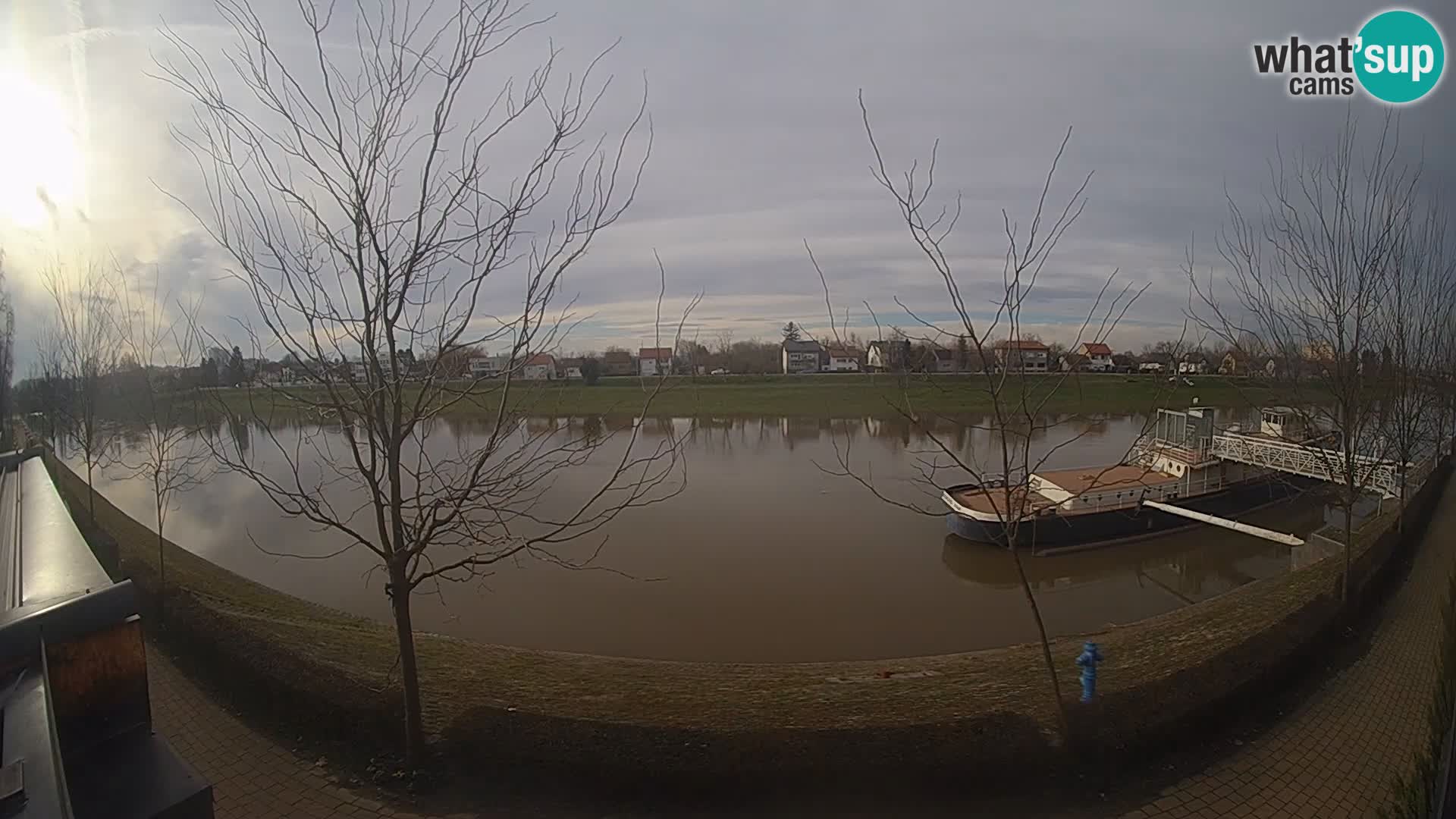 Sisak Live-Webcam Blick auf den Fluss Kolpa – Kroatien