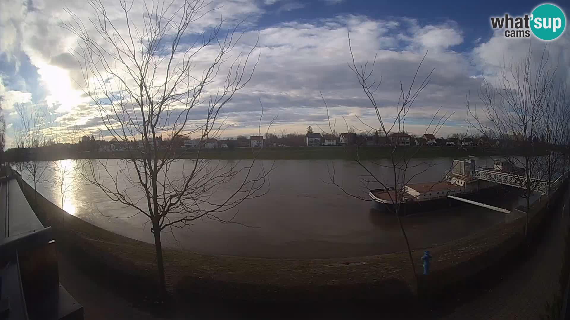 Sisak webcam en direct – vue sur la rivière Kolpa – Croatie