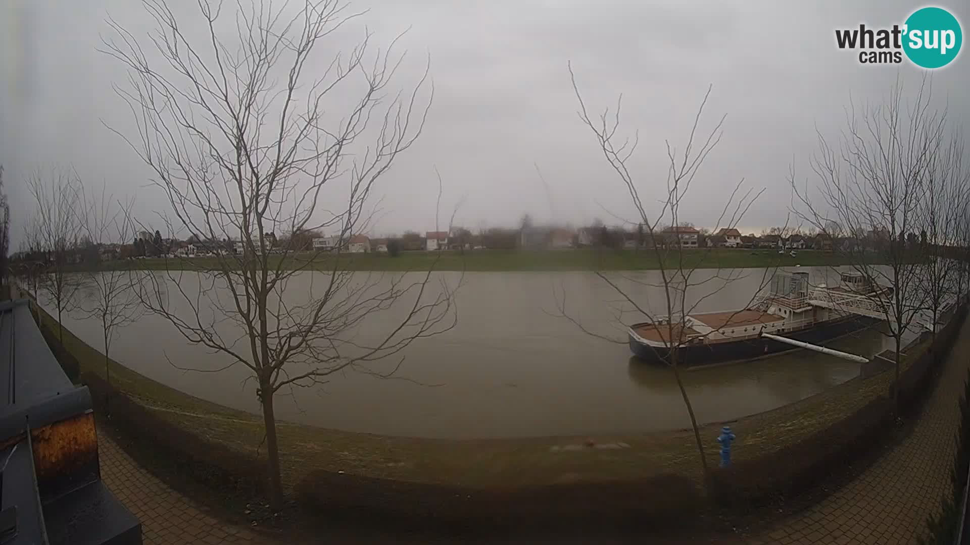 Sisak live webcam pogled na reku Kolpu