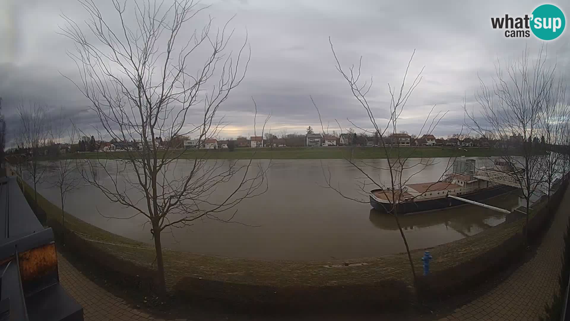 Sisak webcam en direct – vue sur la rivière Kolpa – Croatie