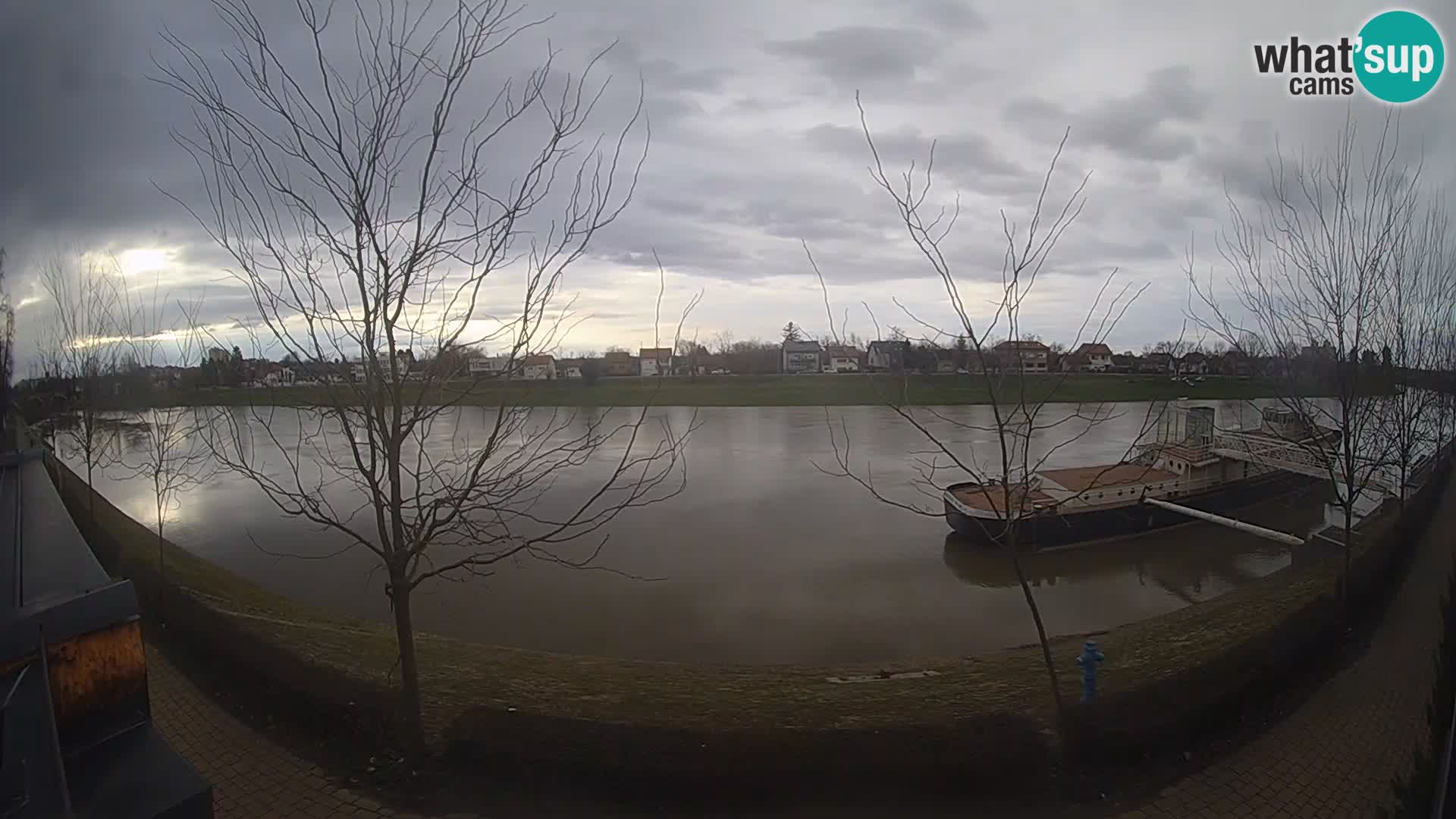 Sisak live webcam – vista sul fiume Kolpa – Croazia