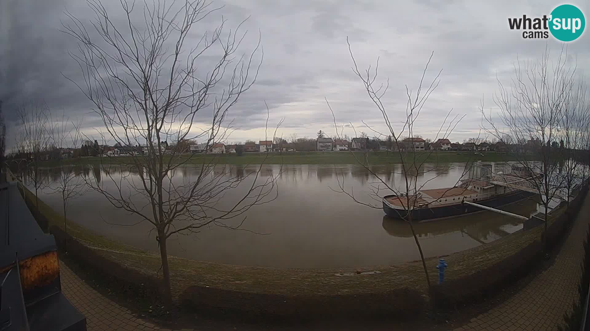 Sisak live webcam – vista sul fiume Kolpa – Croazia