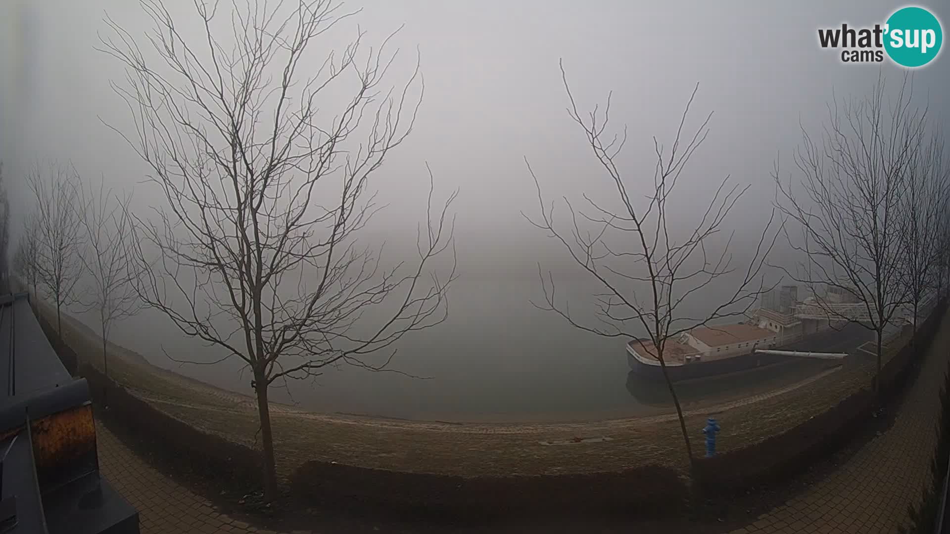 Sisak live webcam pogled na reku Kolpu