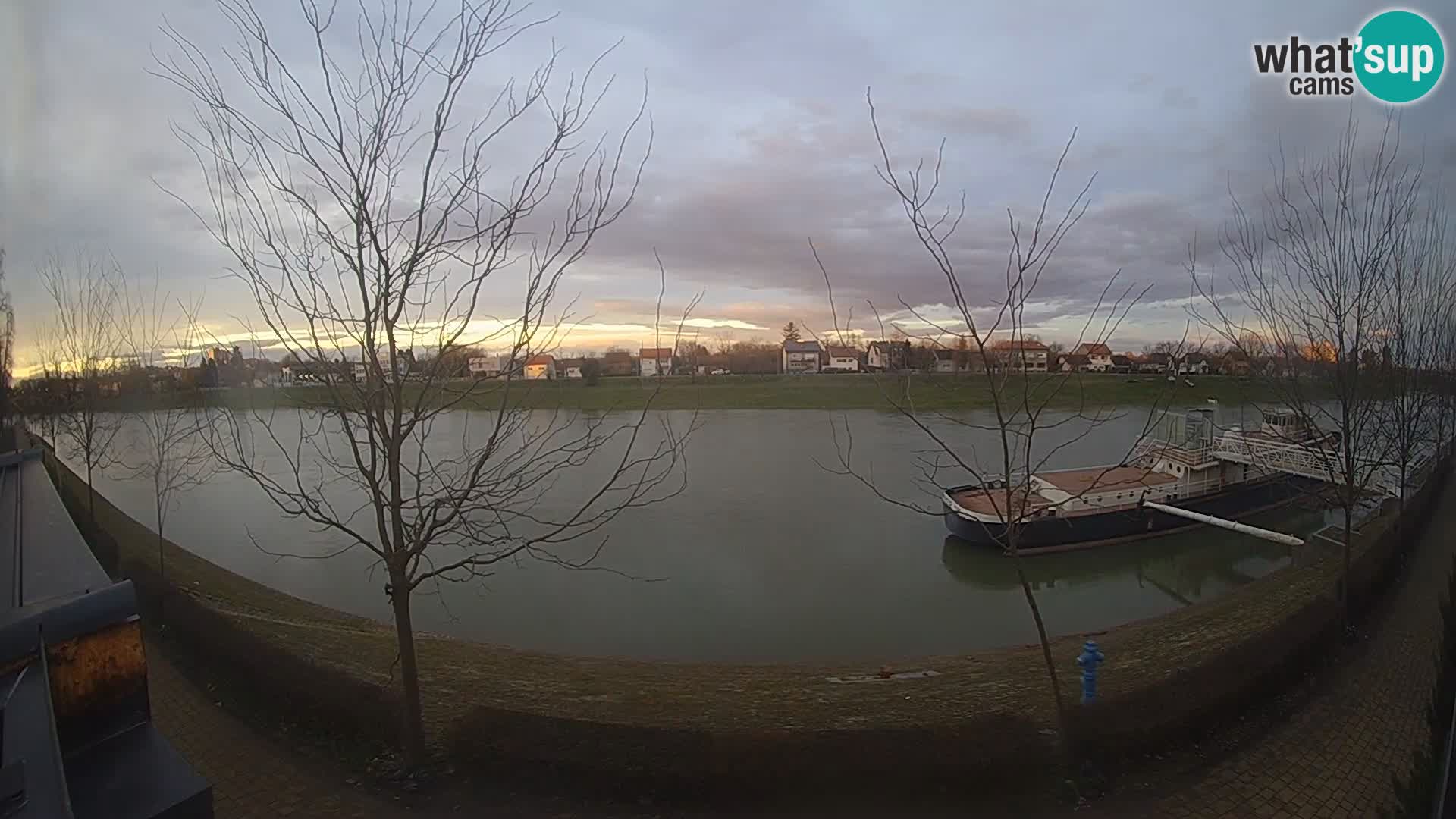 Sisak webcam en direct – vue sur la rivière Kolpa – Croatie