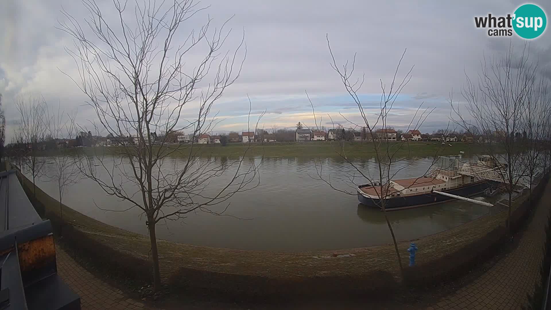 Sisak live webcam – vista sul fiume Kolpa – Croazia