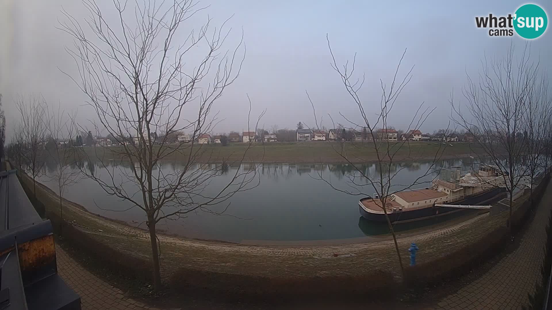 Sisak webcam en vivo Kolpa river view – Croacia