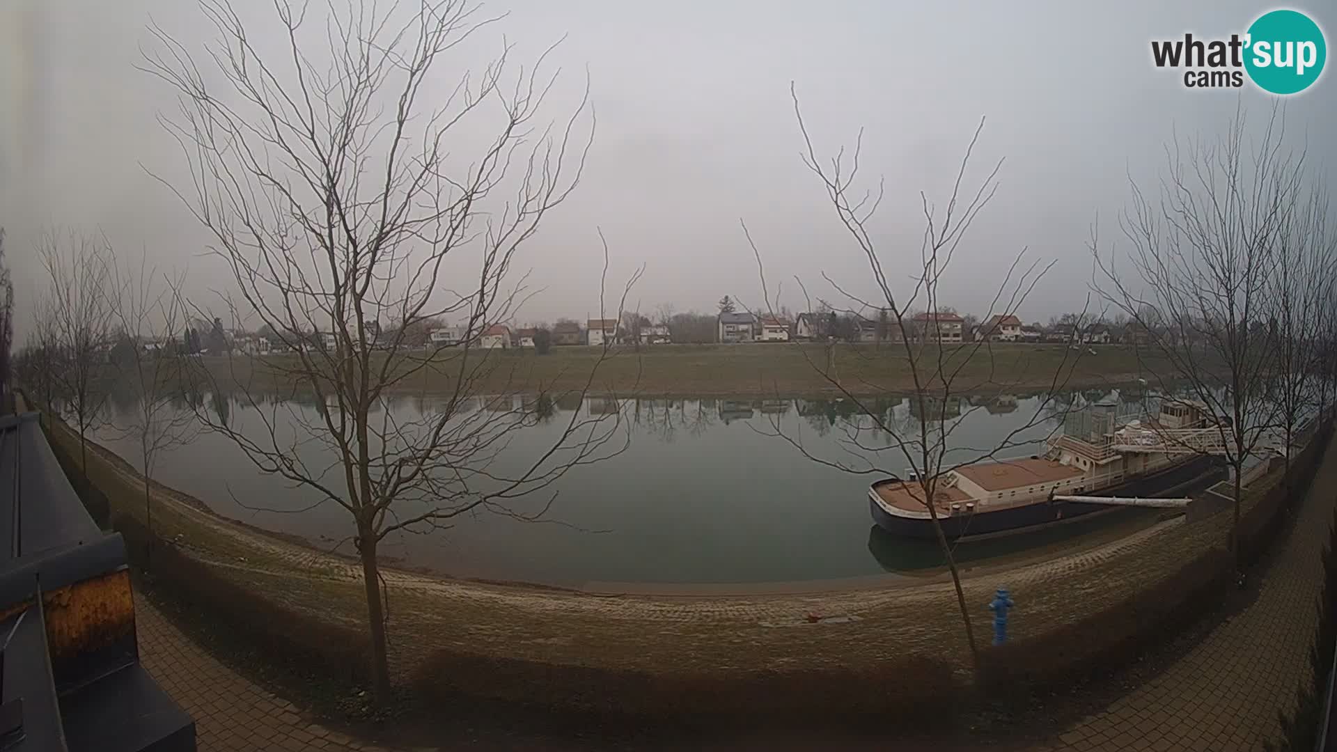 Sisak live webcam pogled na reku Kolpu