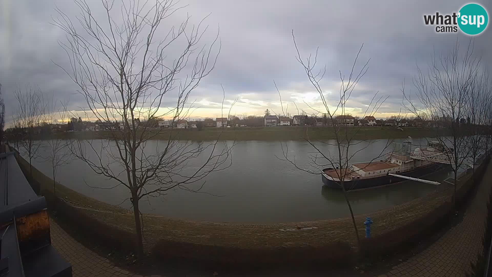 Sisak webcam en direct – vue sur la rivière Kolpa – Croatie