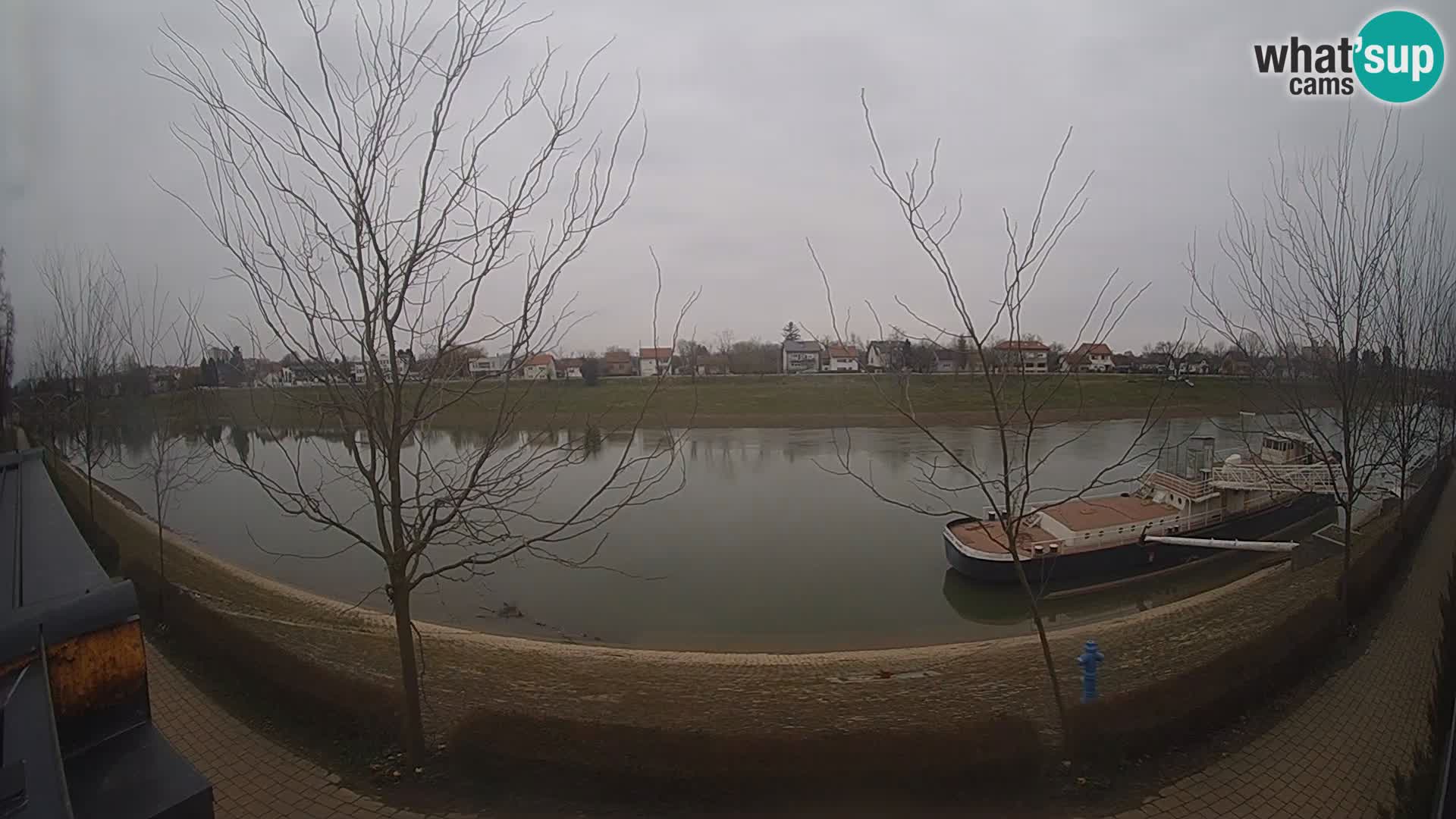 Sisak live webcam pogled na reku Kolpu