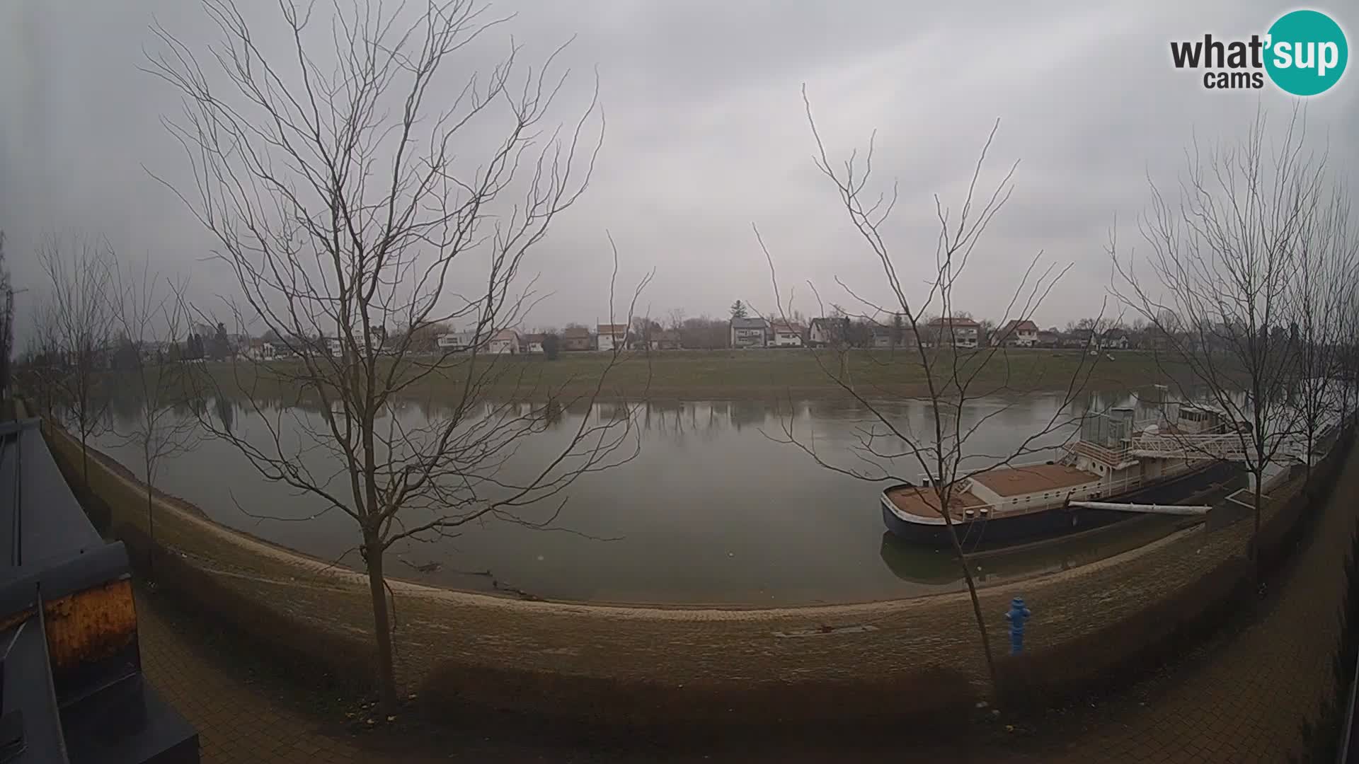 Sisak live webcam pogled na reku Kolpu