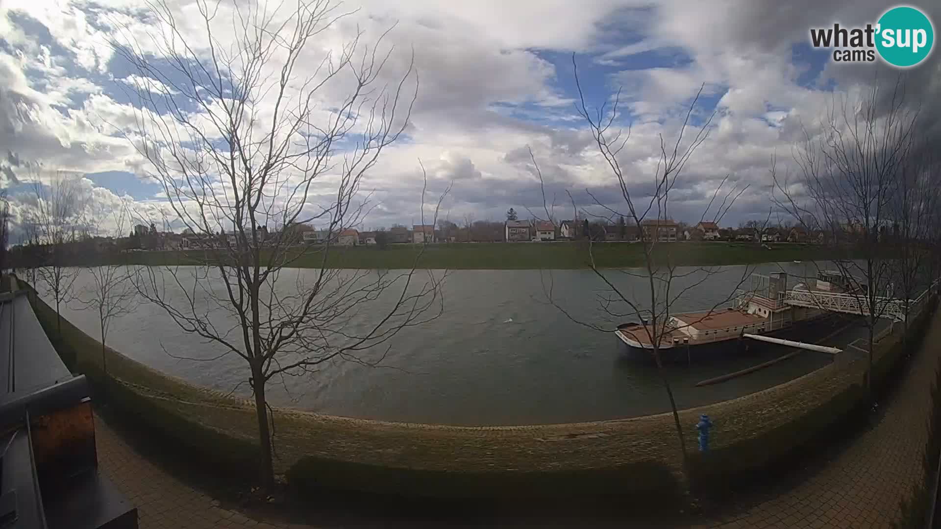 Sisak webcam en direct – vue sur la rivière Kolpa – Croatie