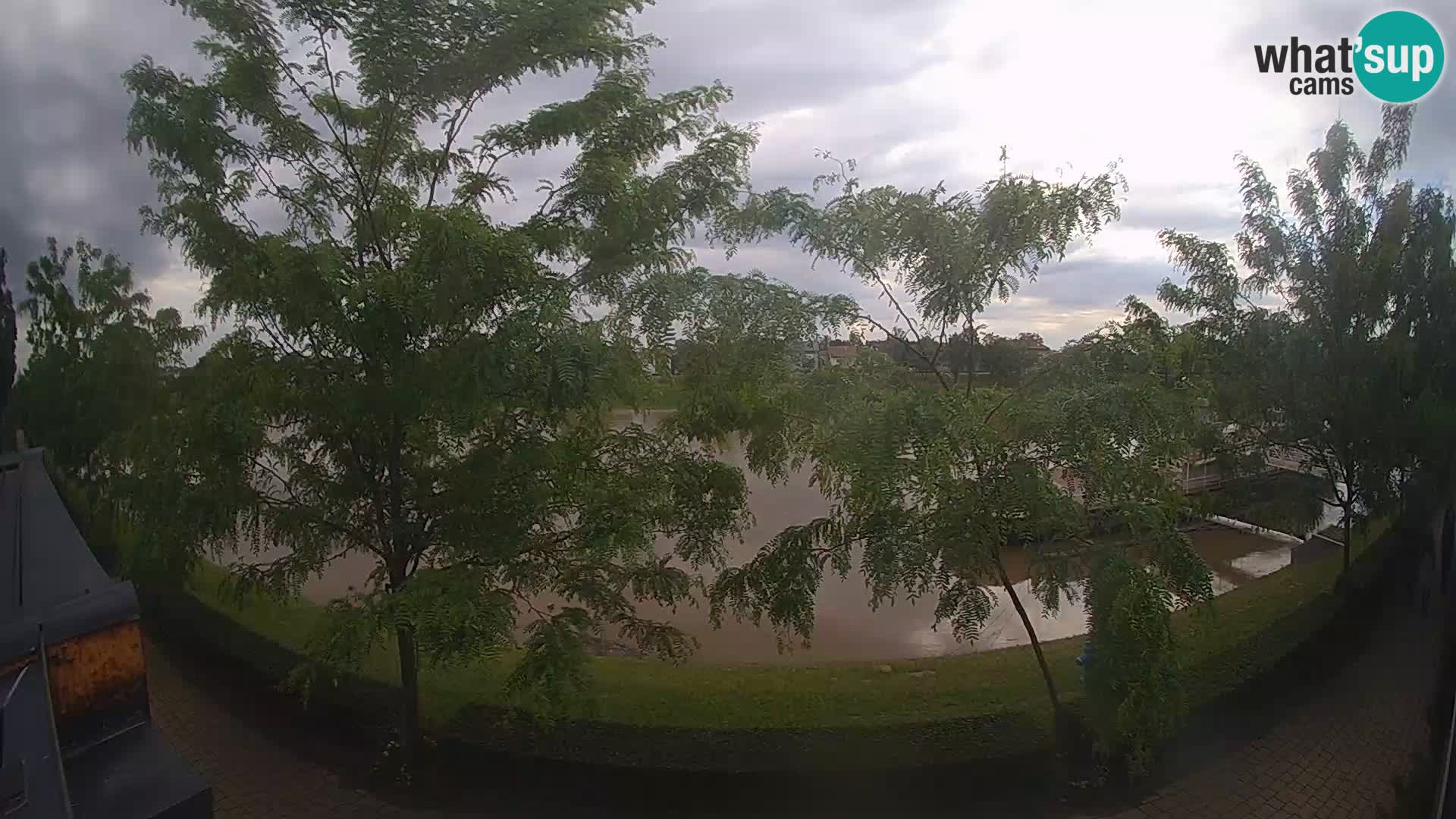 Sisak live webcam pogled na reku Kolpu