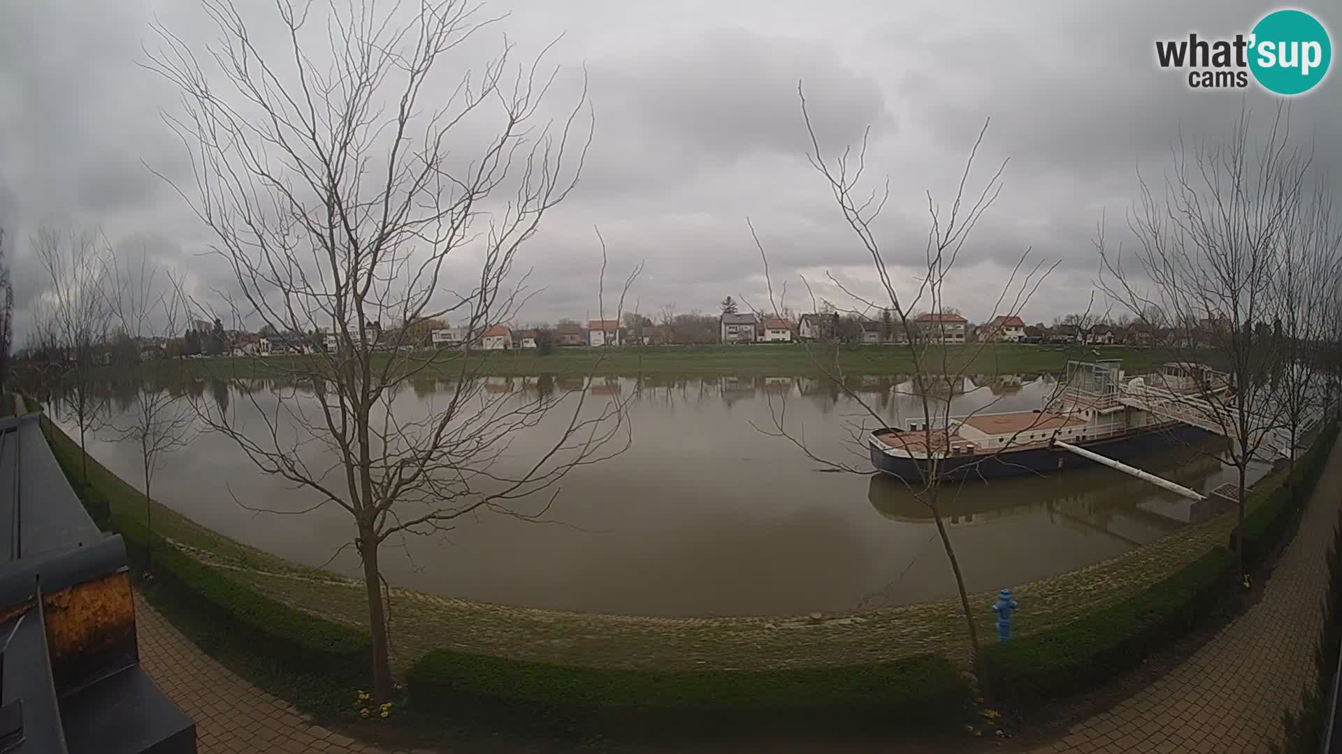 Sisak webcam en vivo Kolpa river view – Croacia