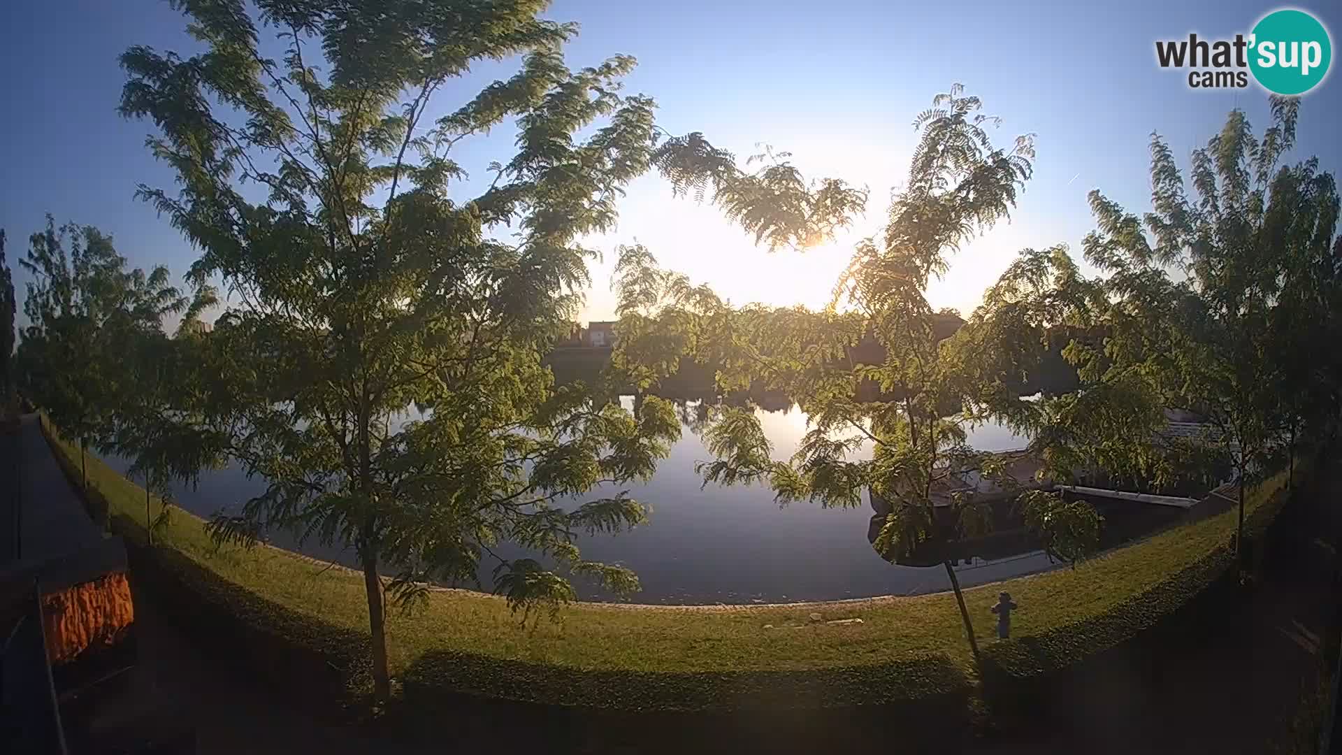 Sisak webcam en vivo Kolpa river view – Croacia