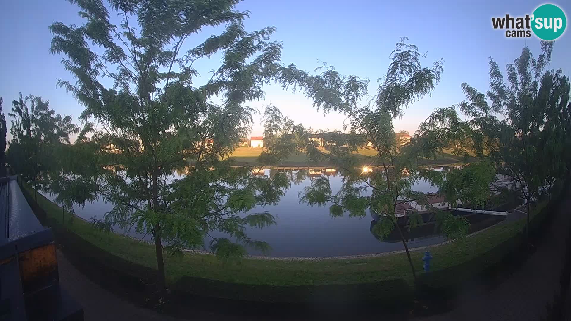 Sisak live webcam pogled na reku Kolpu