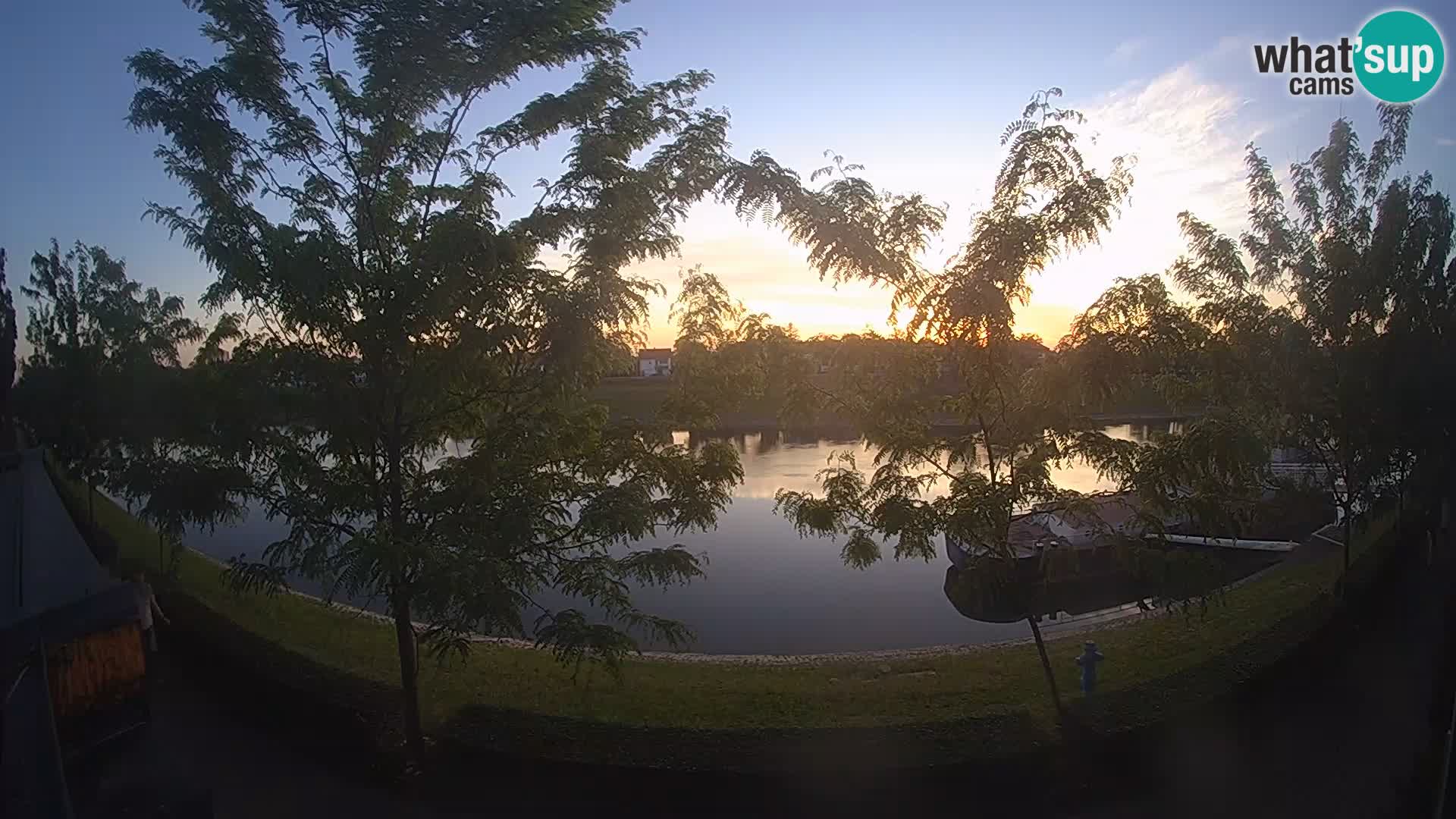 Sisak live webcam Kolpa river view – Croatia