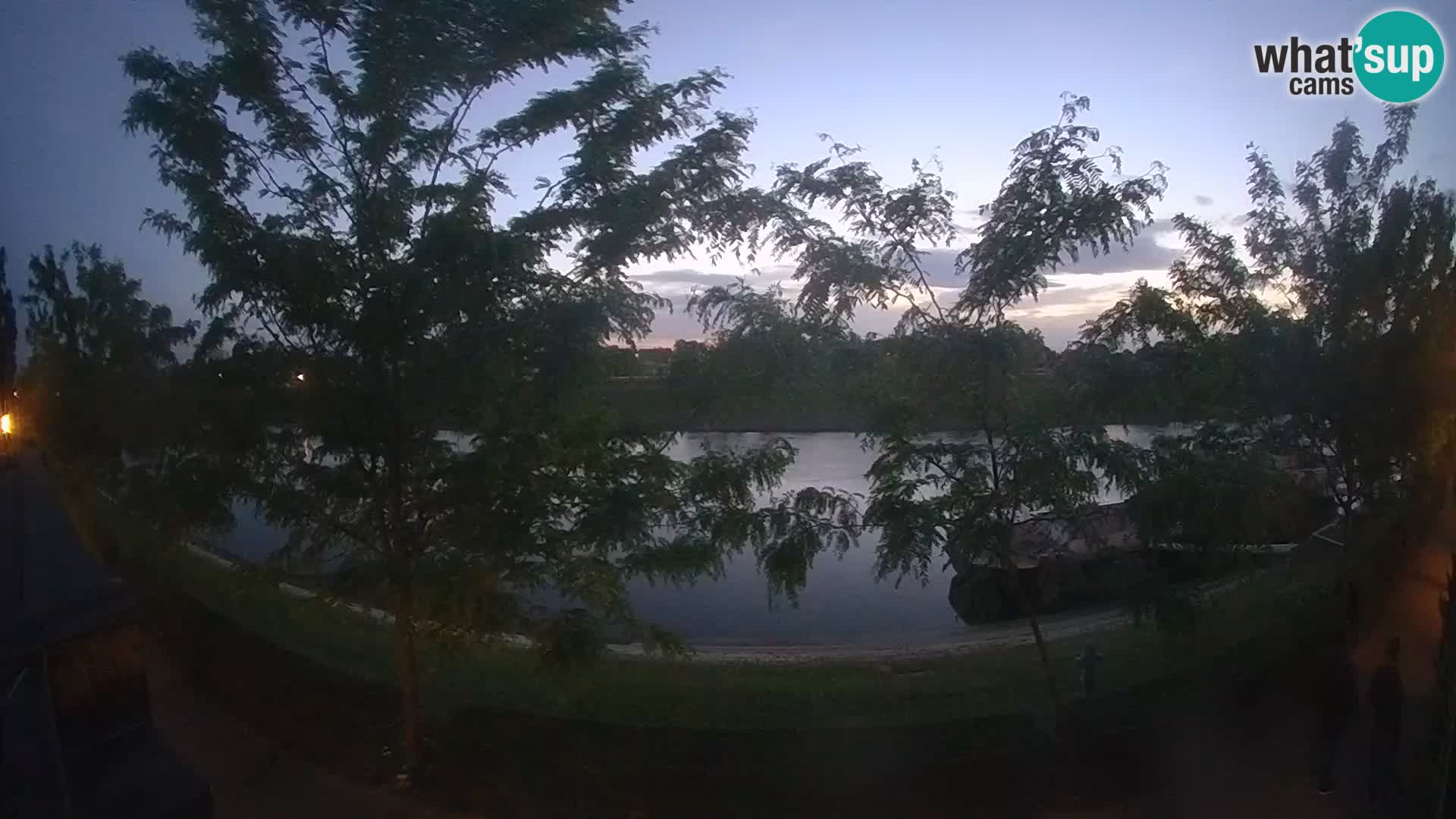 Sisak live webcam pogled na reku Kolpu