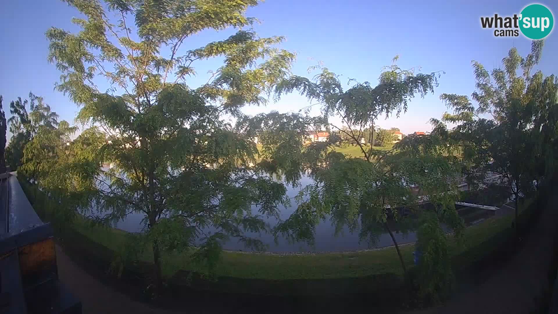 Sisak webcam en direct – vue sur la rivière Kolpa – Croatie