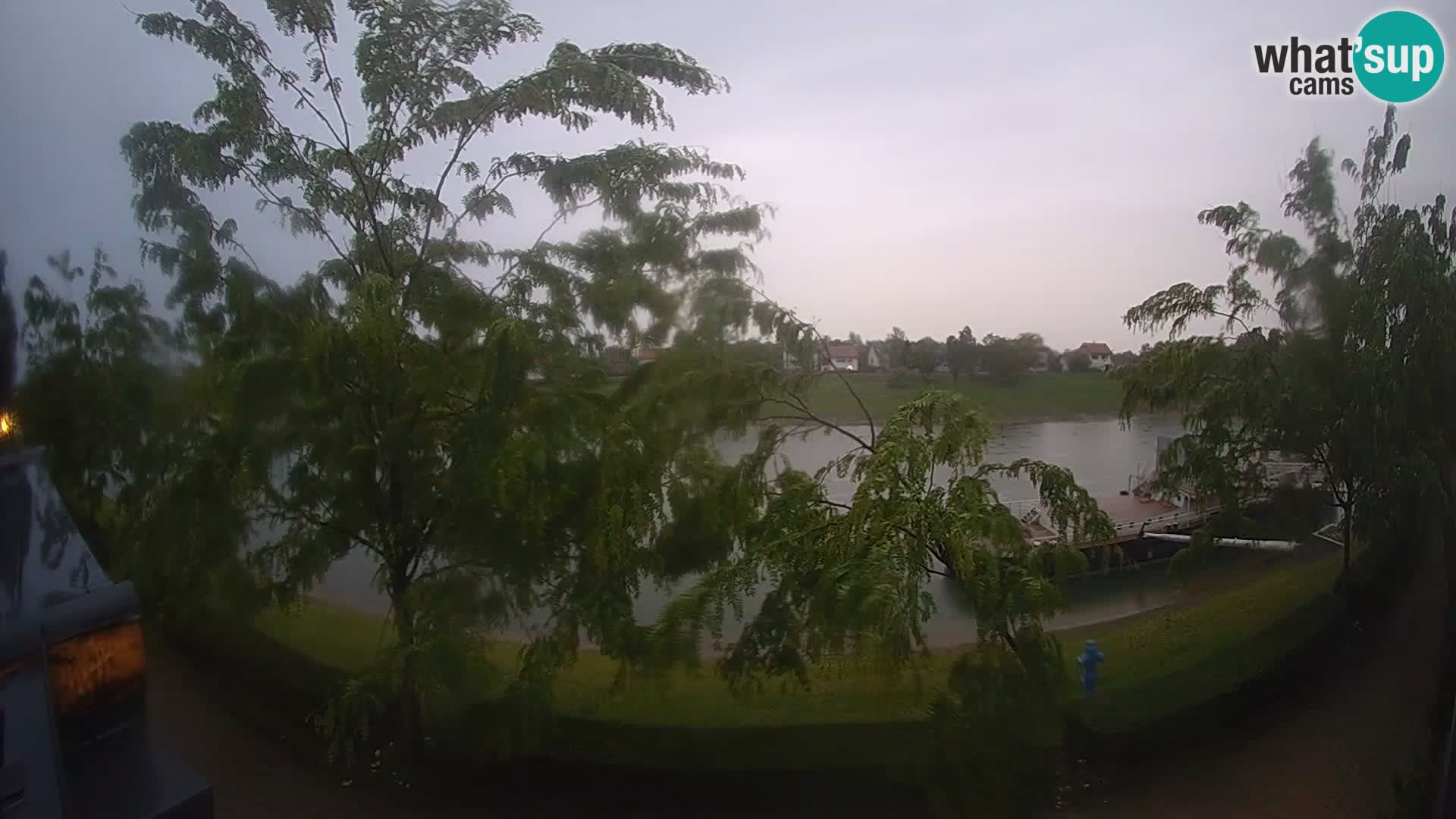 Sisak live webcam Kolpa river view – Croatia
