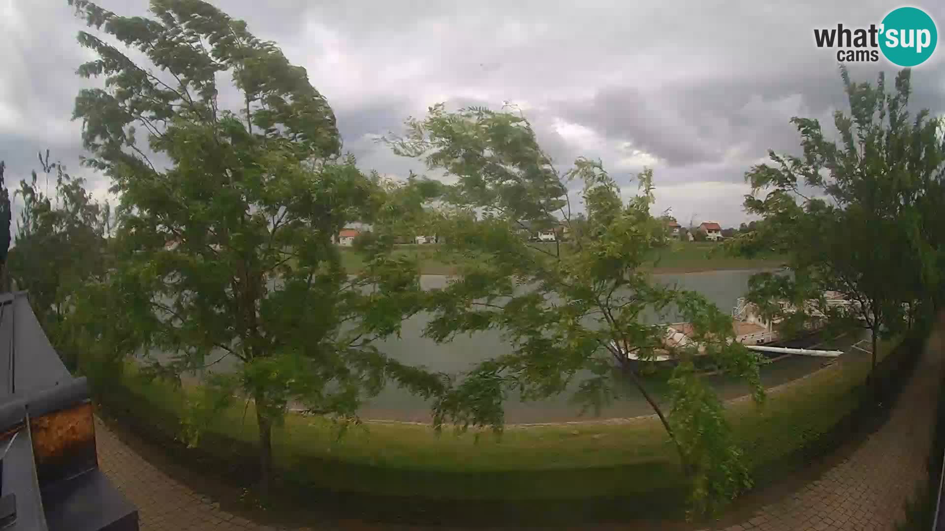 Sisak live webcam – vista sul fiume Kolpa – Croazia