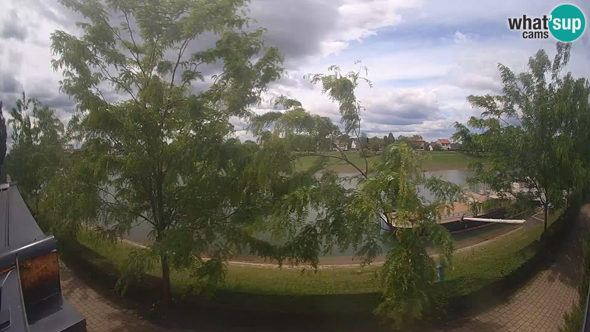 Sisak webcam en vivo Kolpa river view – Croacia
