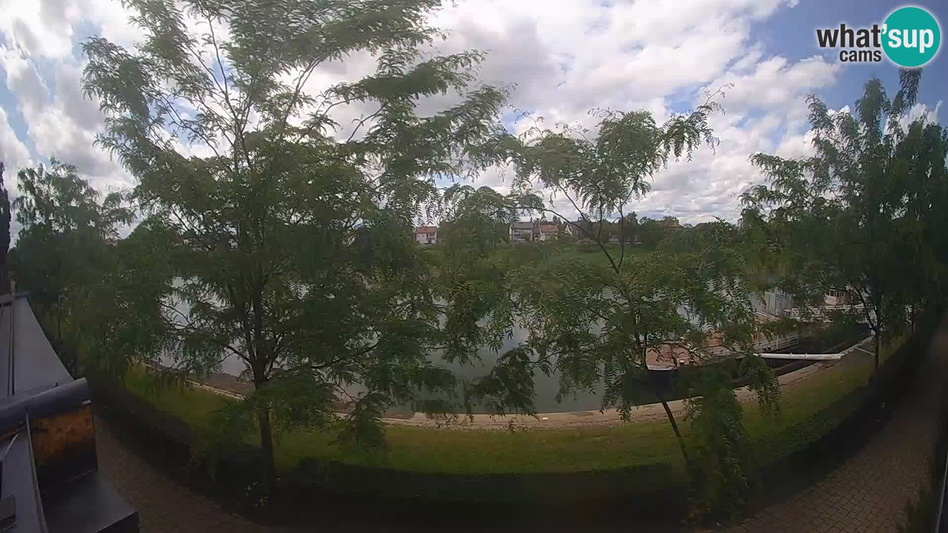 Sisak webcam en vivo Kolpa river view – Croacia