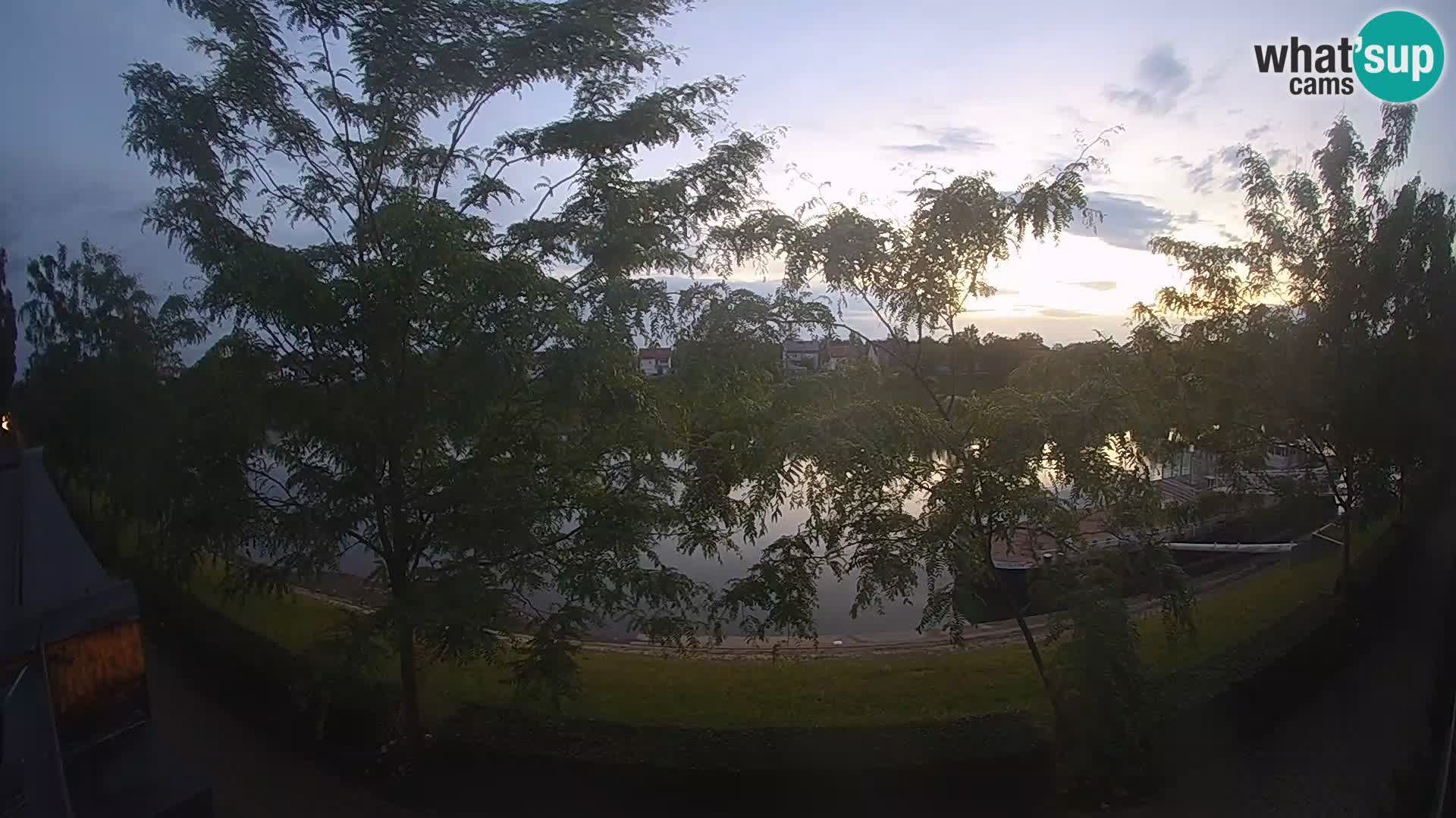 Sisak webcam en direct – vue sur la rivière Kolpa – Croatie