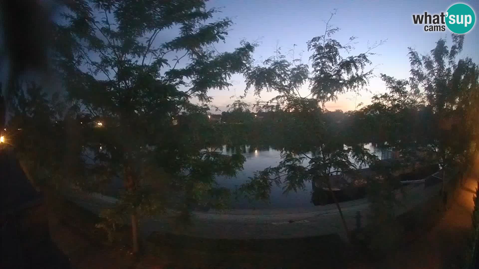 Sisak webcam en vivo Kolpa river view – Croacia