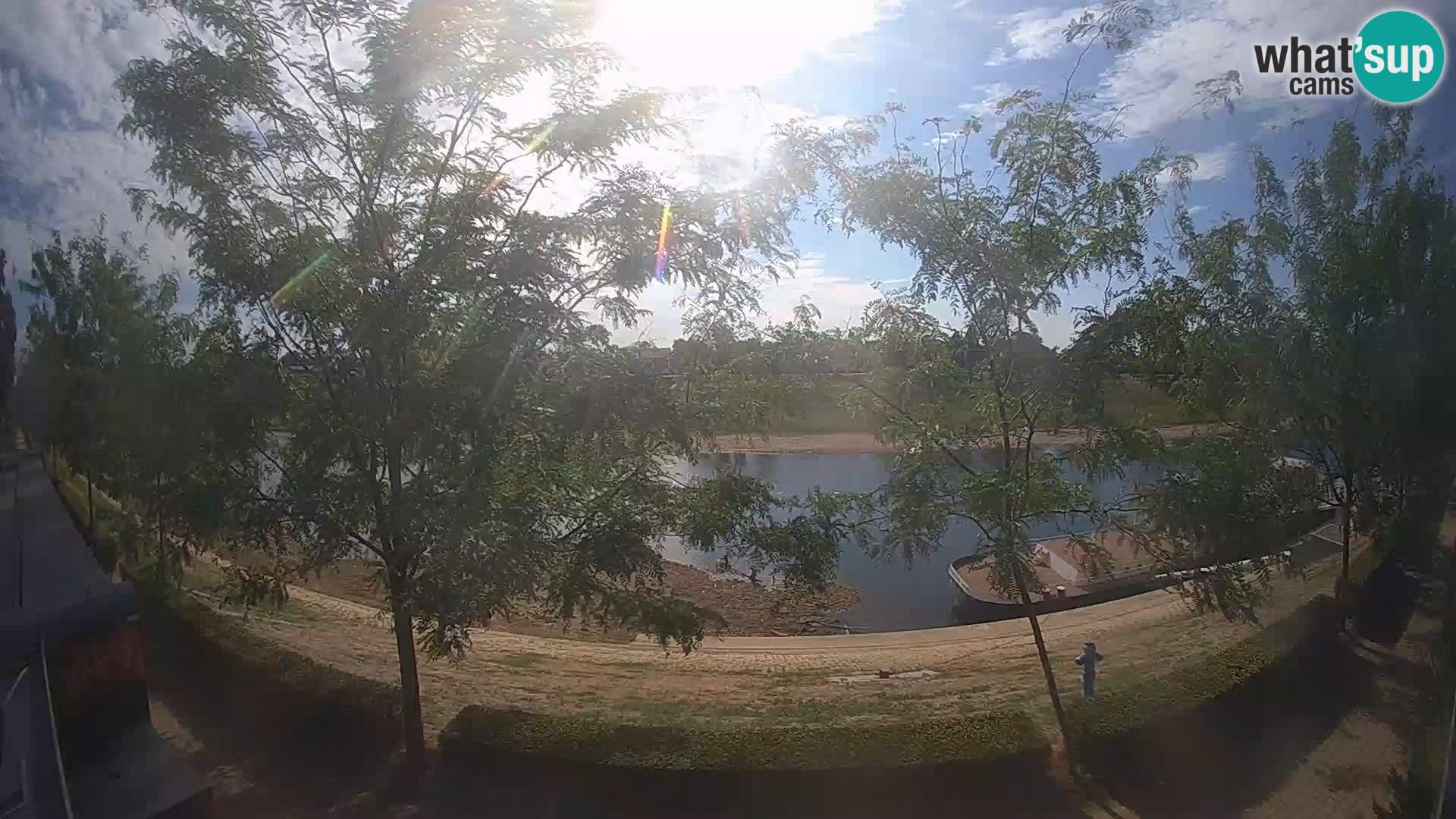 Sisak webcam en vivo Kolpa river view – Croacia
