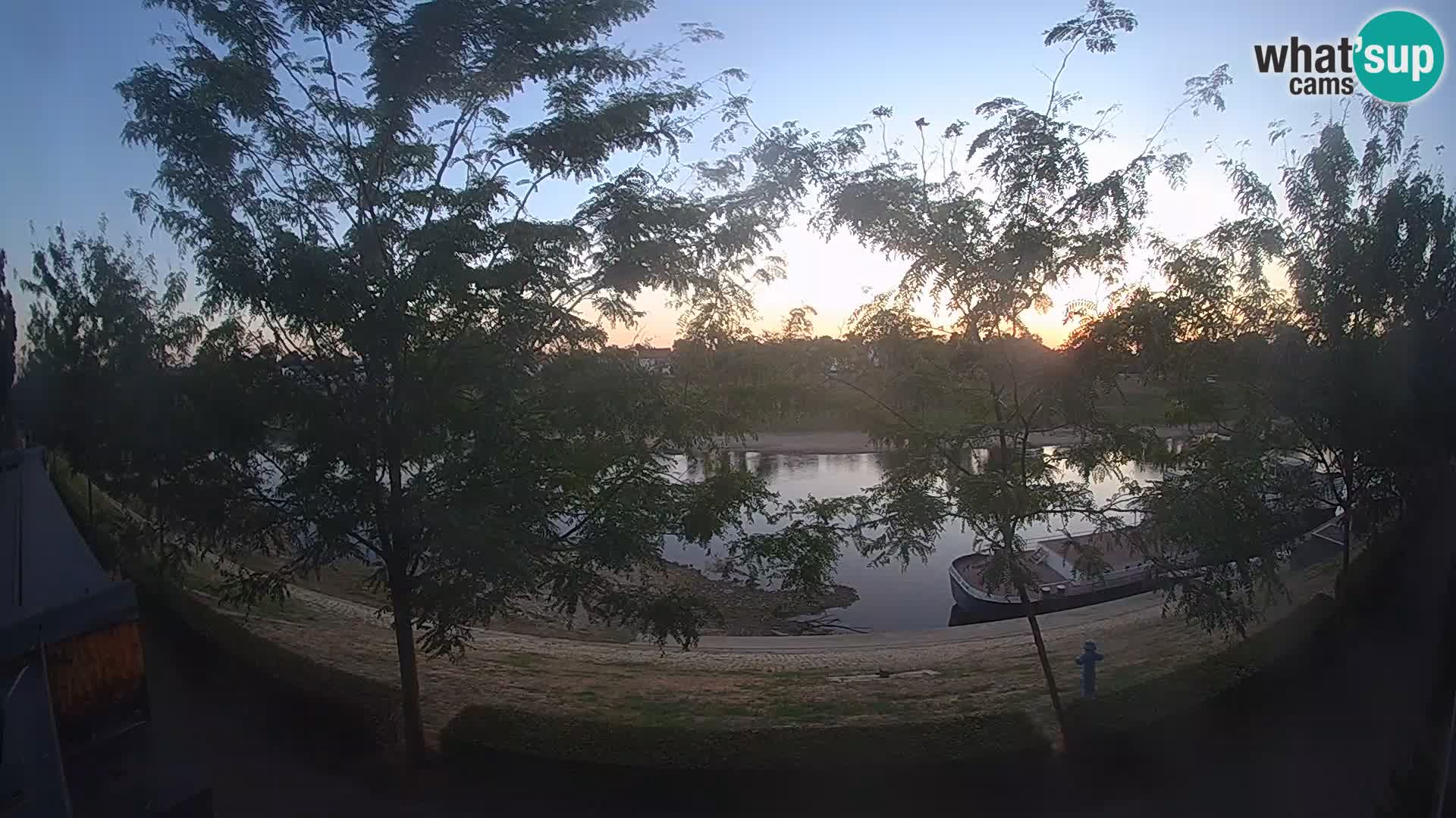 Sisak live webcam Kolpa river view – Croatia