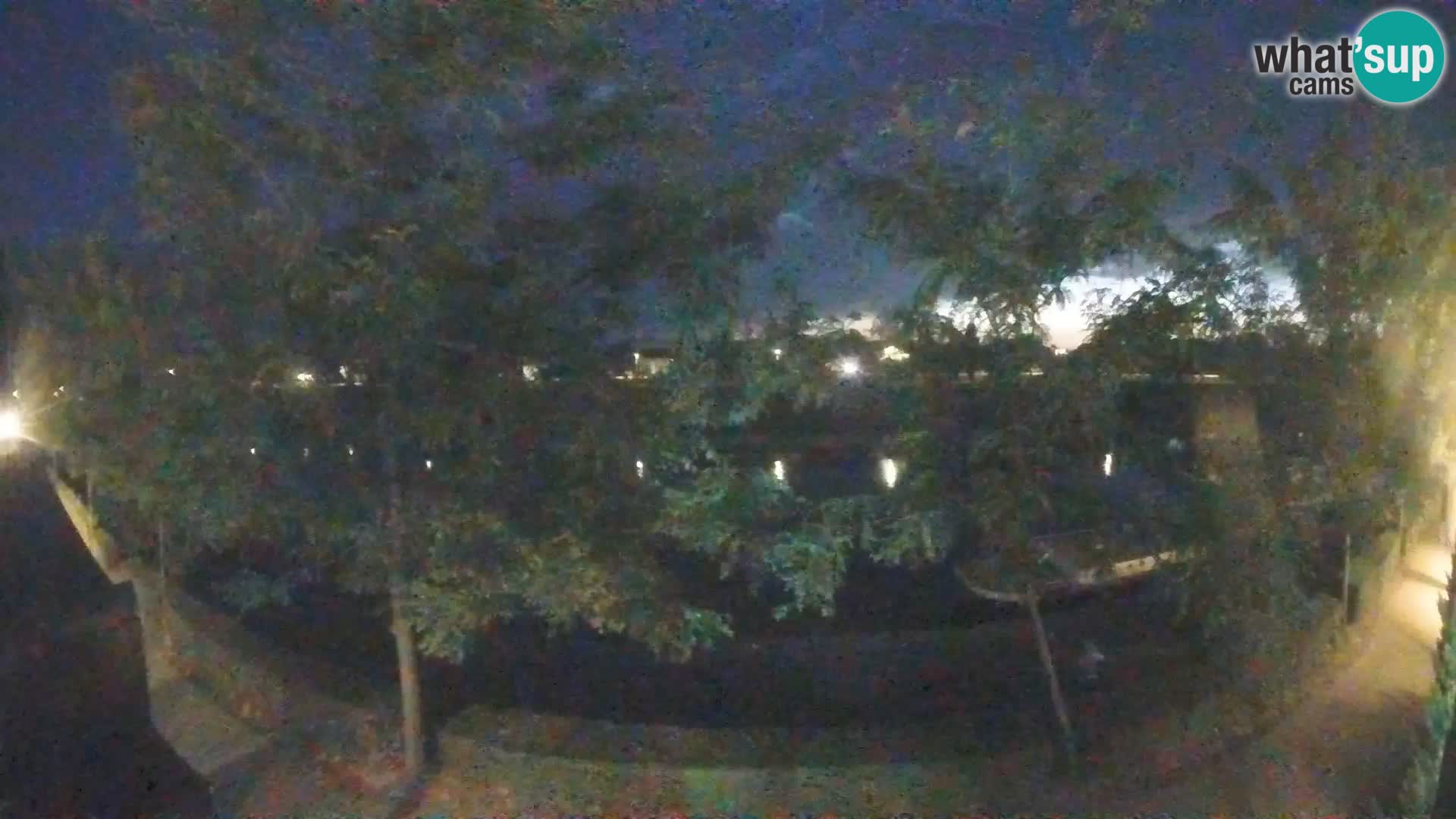 Sisak webcam en vivo Kolpa river view – Croacia