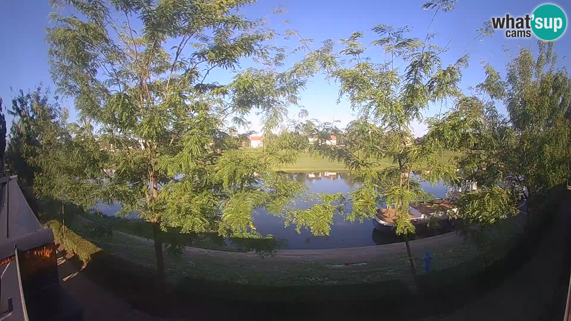 Sisak webcam en vivo Kolpa river view – Croacia