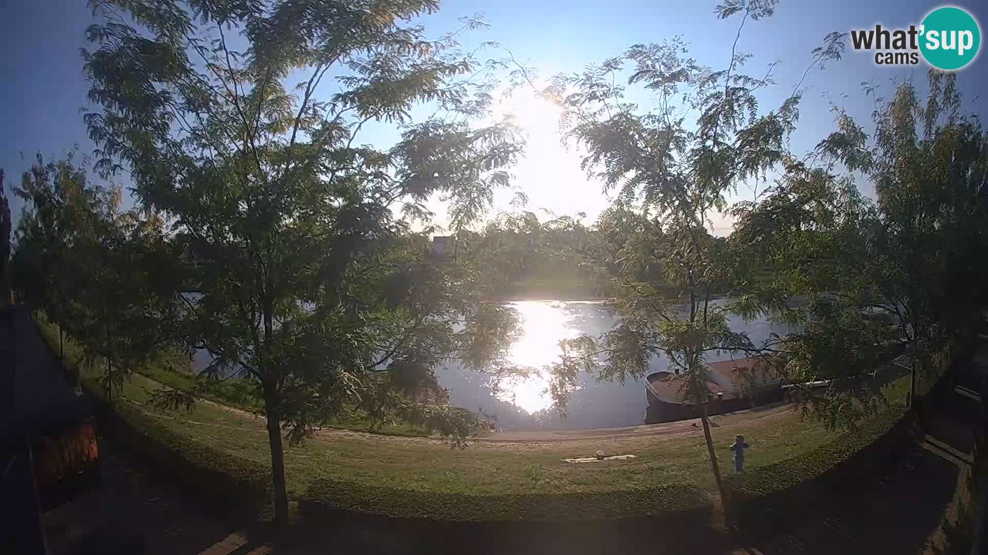 Sisak live webcam pogled na reku Kolpu