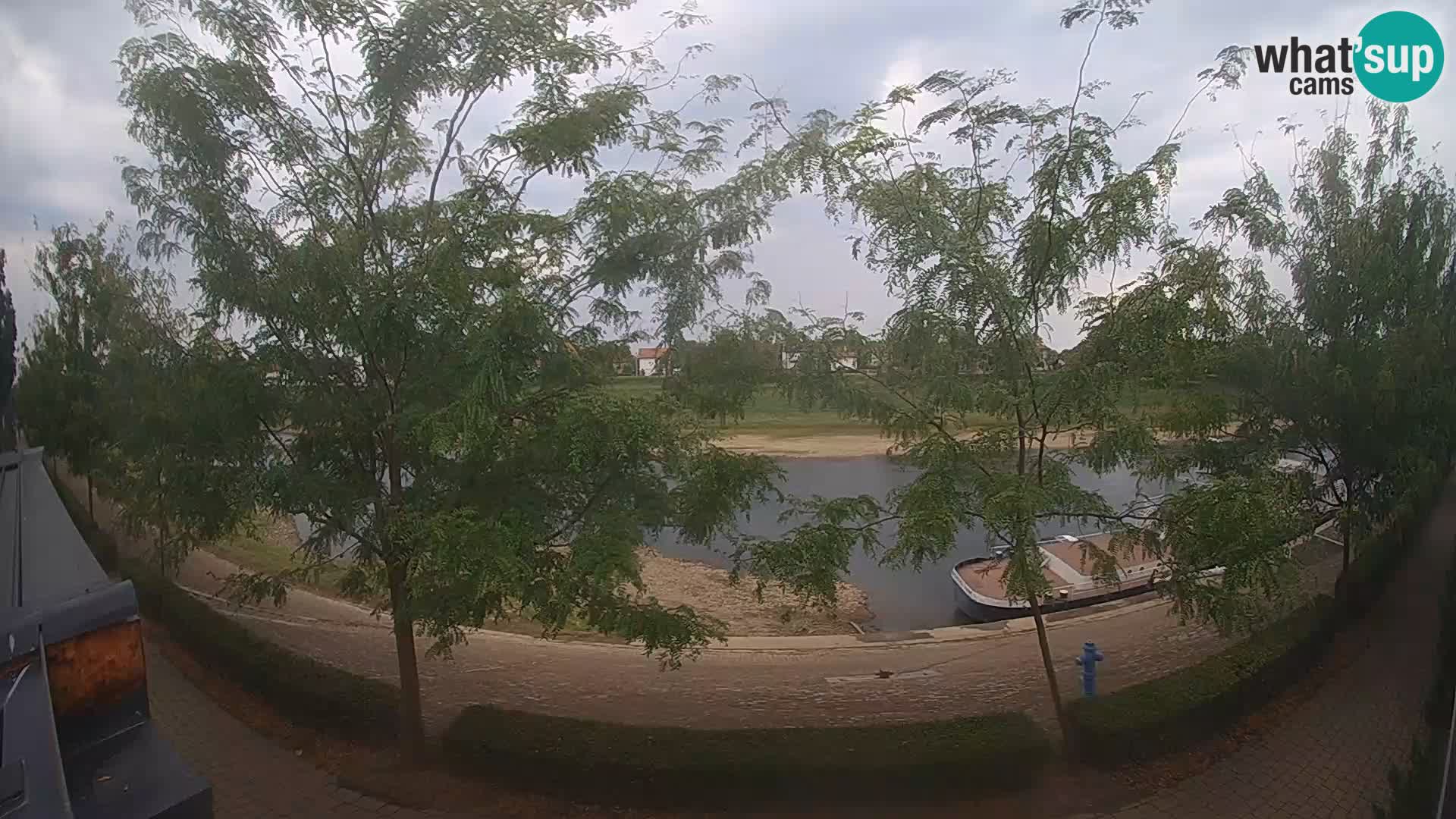 Sisak live webcam pogled na reku Kolpu