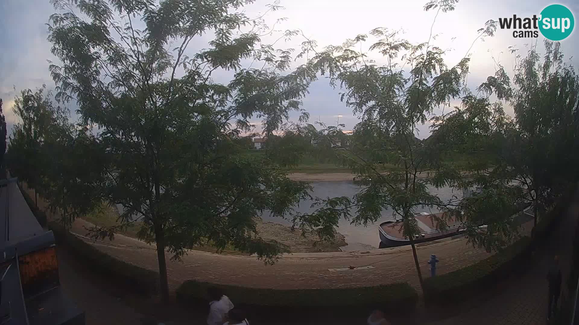 Sisak webcam en vivo Kolpa river view – Croacia