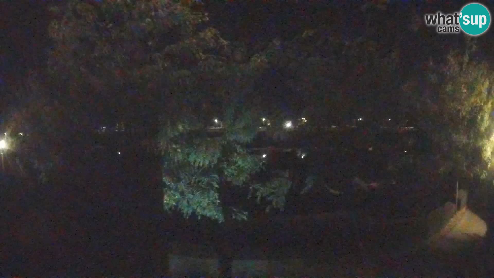 Sisak webcam en vivo Kolpa river view – Croacia