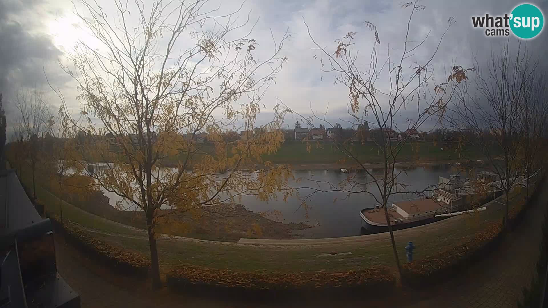 Sisak webcam en direct – vue sur la rivière Kolpa – Croatie