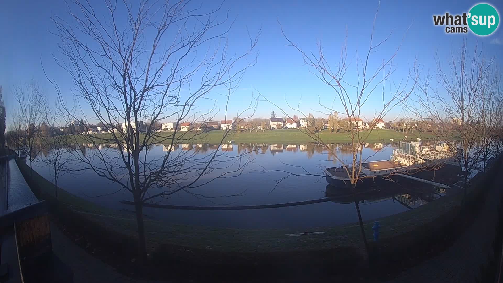 Sisak live webcam pogled na reku Kolpu