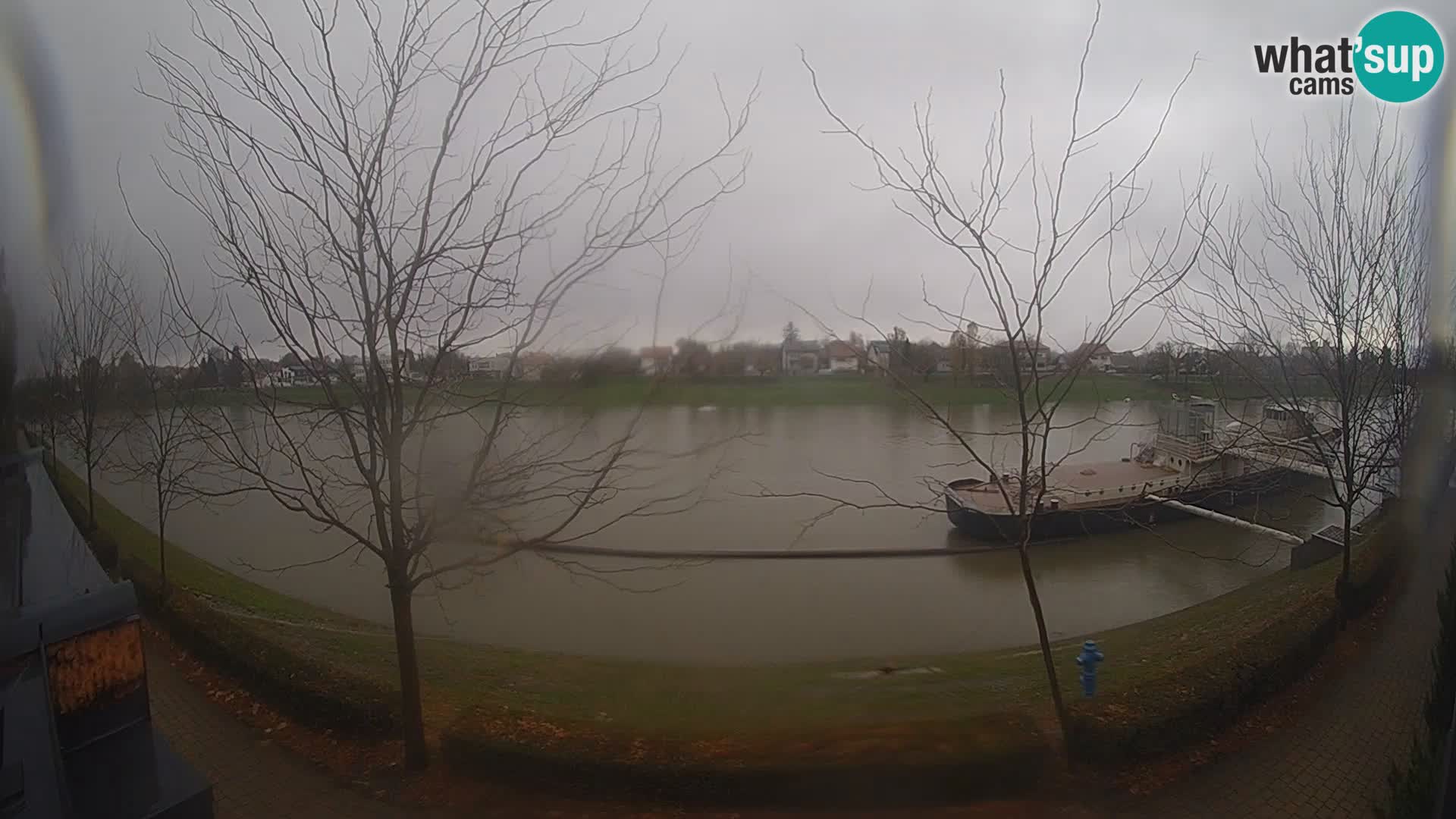 Sisak webcam en vivo Kolpa river view – Croacia