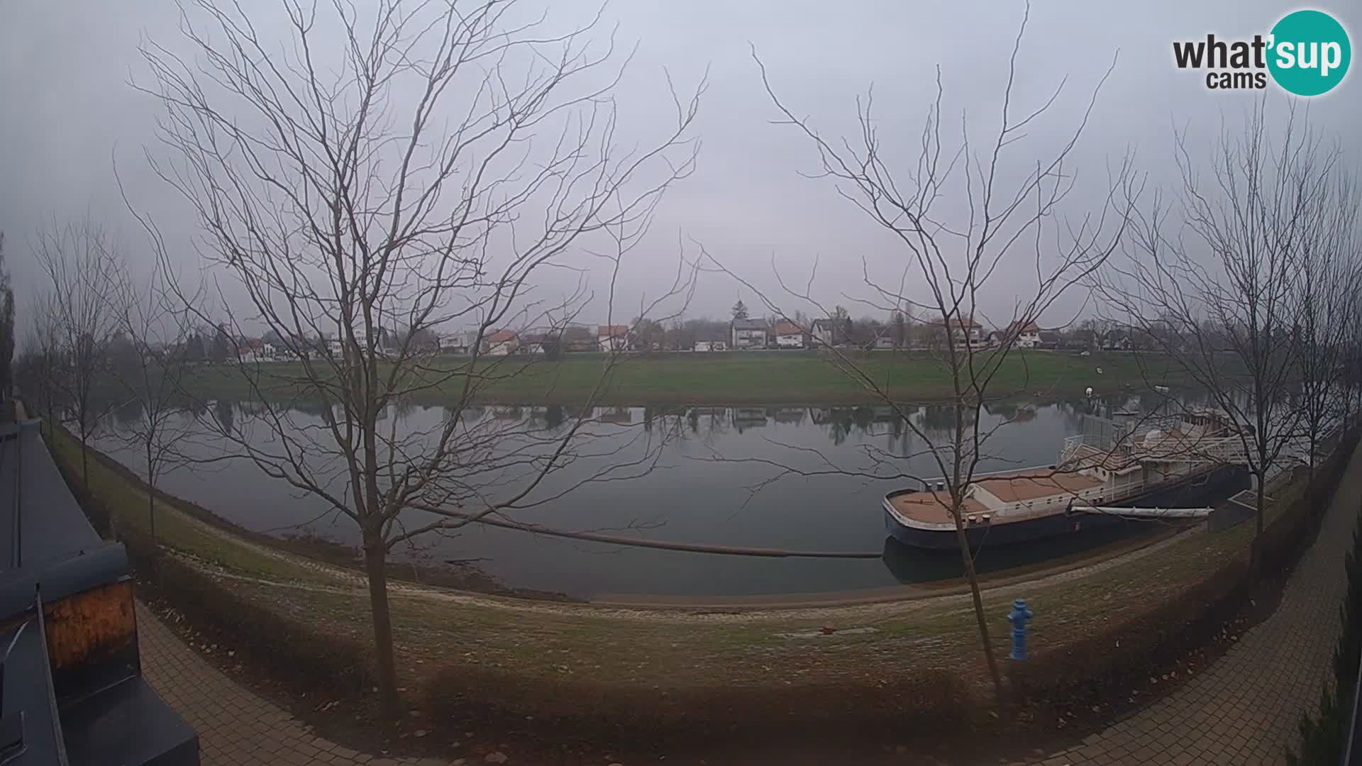 Sisak live webcam pogled na reku Kolpu