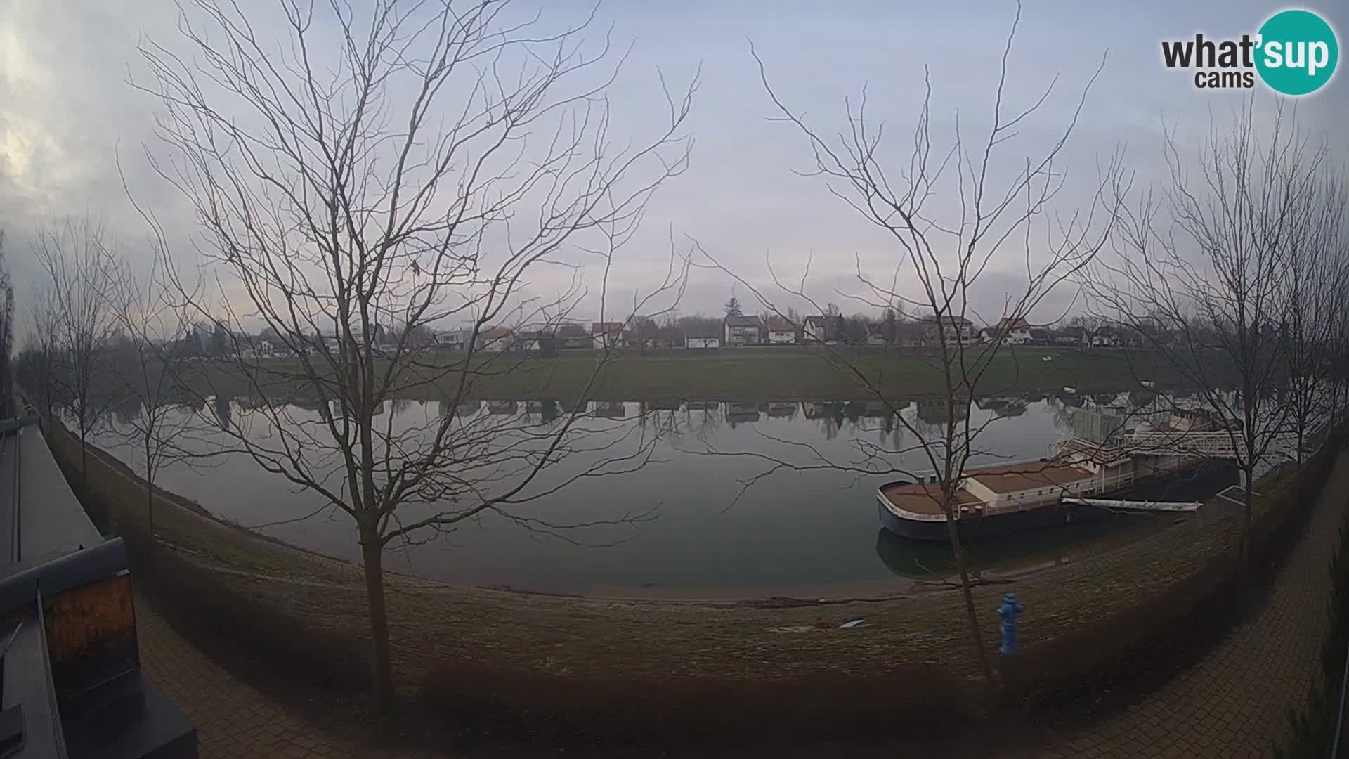 Sisak webcam en direct – vue sur la rivière Kolpa – Croatie