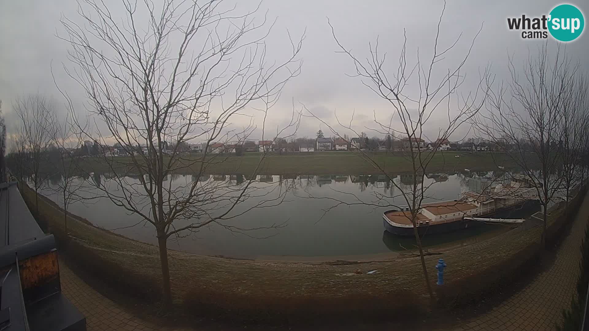 Sisak webcam en vivo Kolpa river view – Croacia