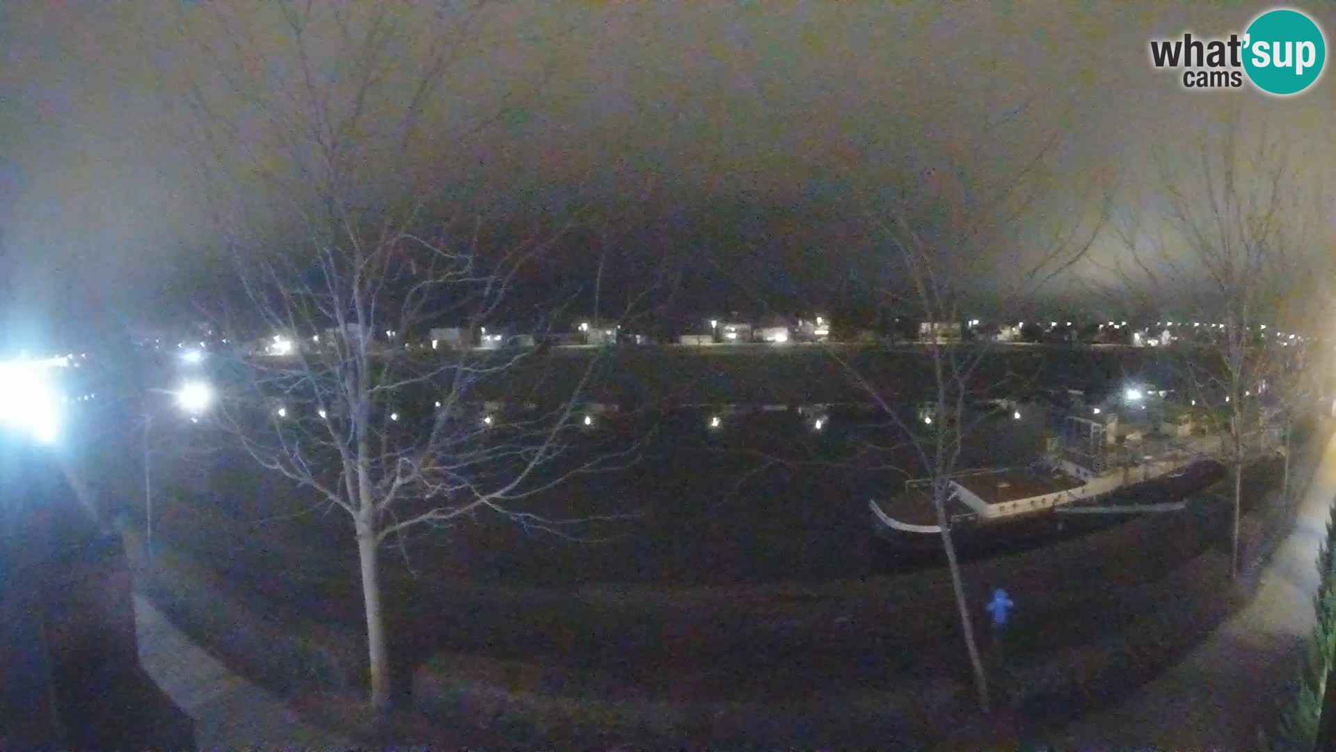 Sisak spletna kamera v živo Pogled na reko Kolpo – Hrvaška