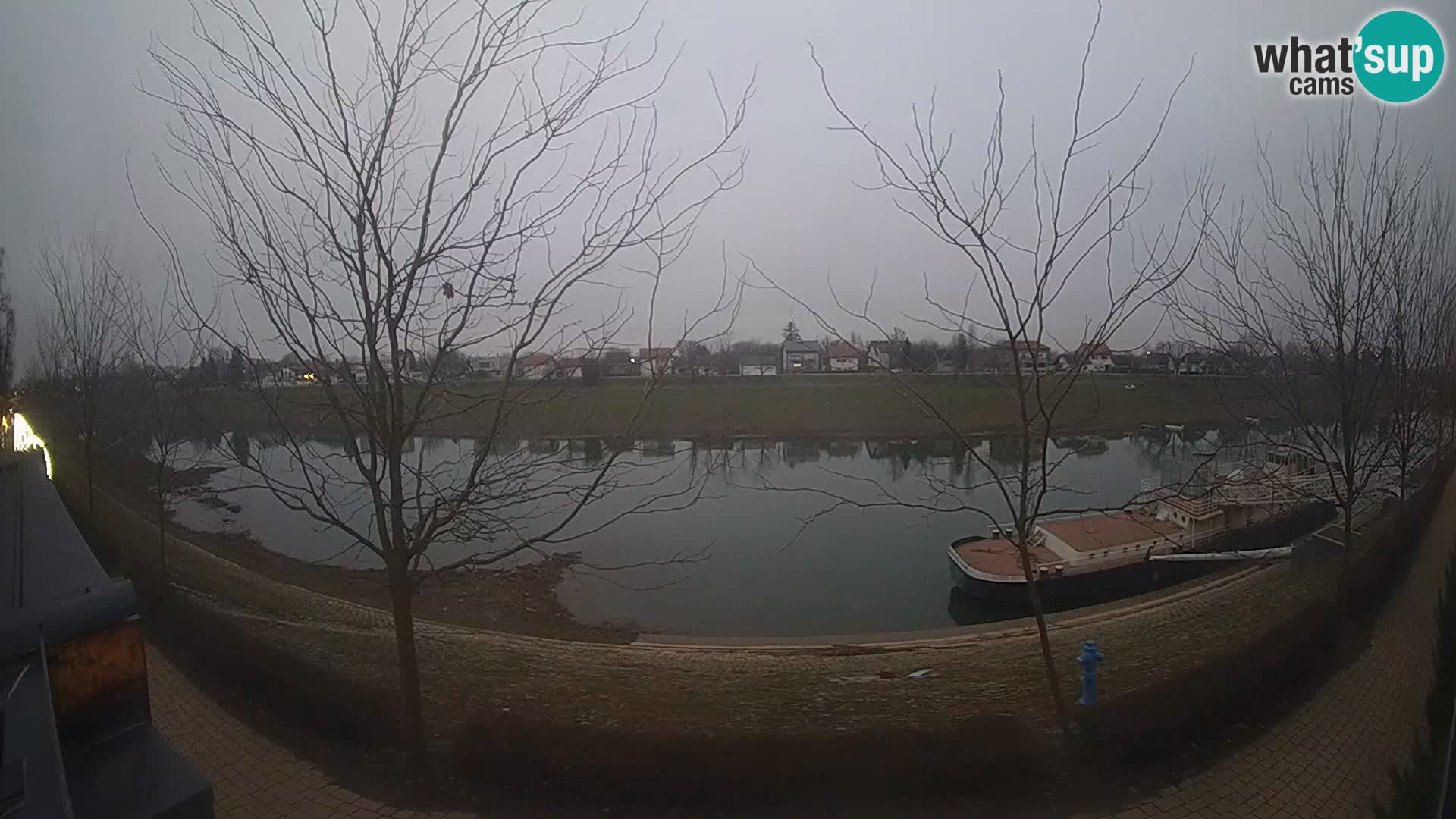 Sisak live webcam pogled na reku Kolpu