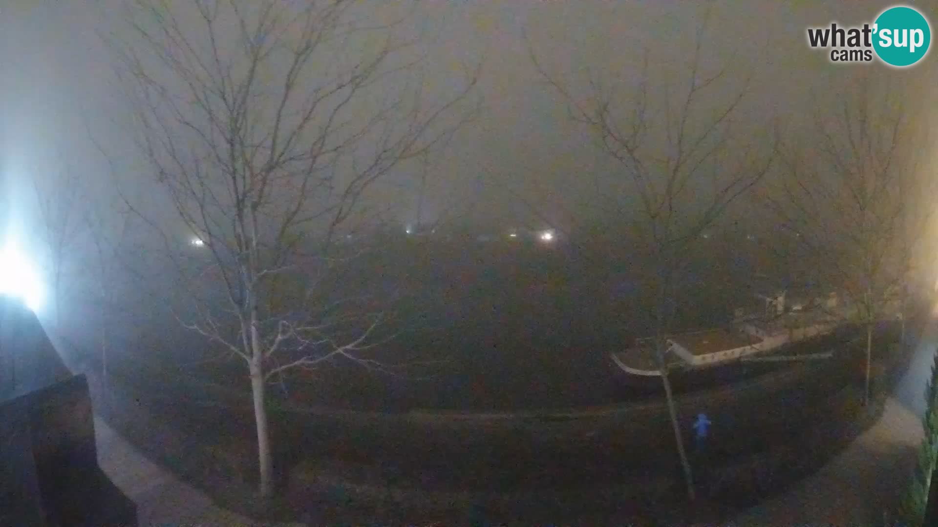 Sisak spletna kamera v živo Pogled na reko Kolpo – Hrvaška