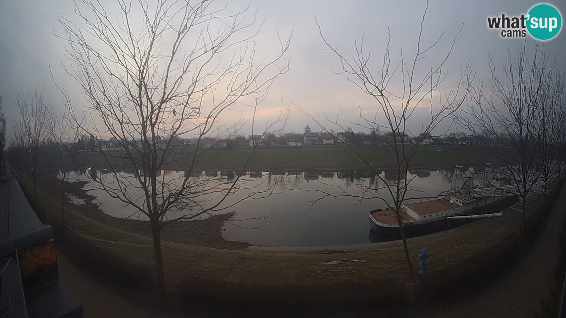 Sisak Live-Webcam Blick auf den Fluss Kolpa – Kroatien