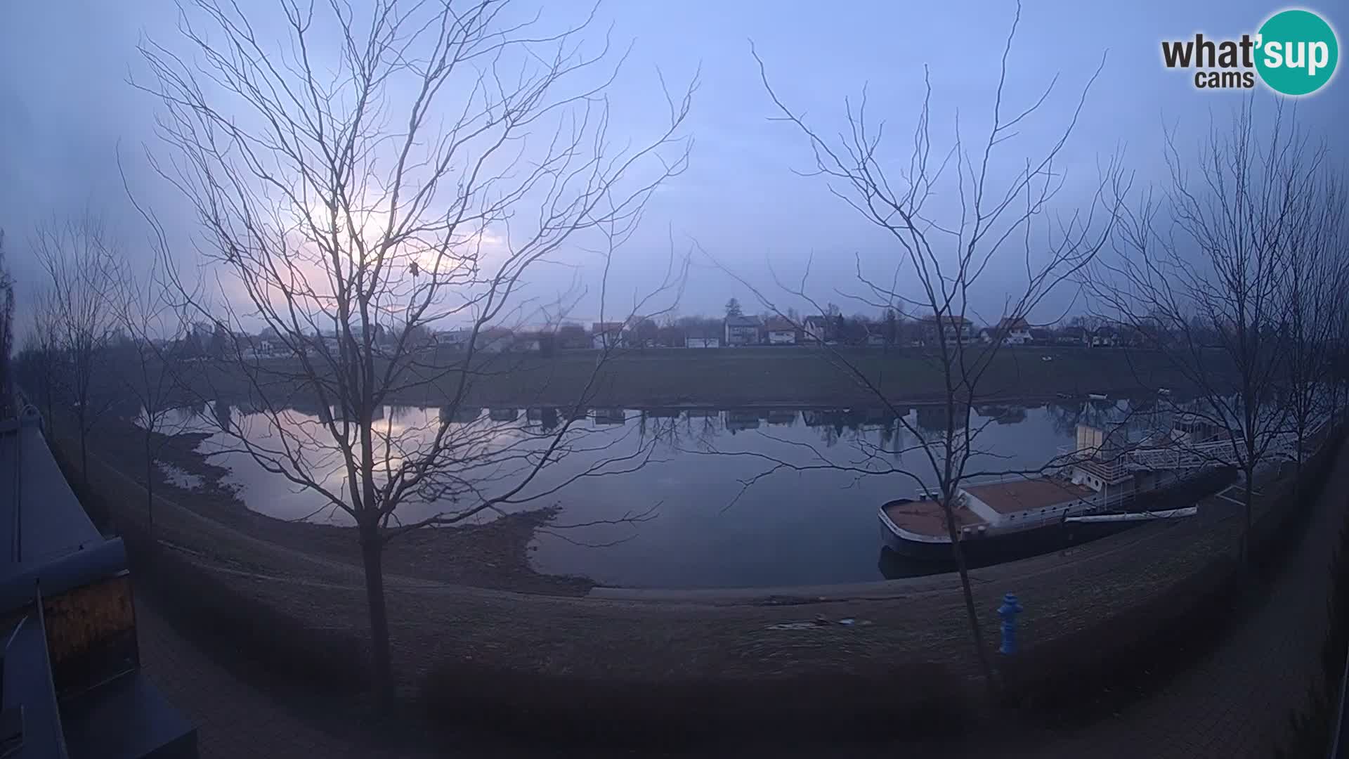 Sisak live webcam Kolpa river view – Croatia