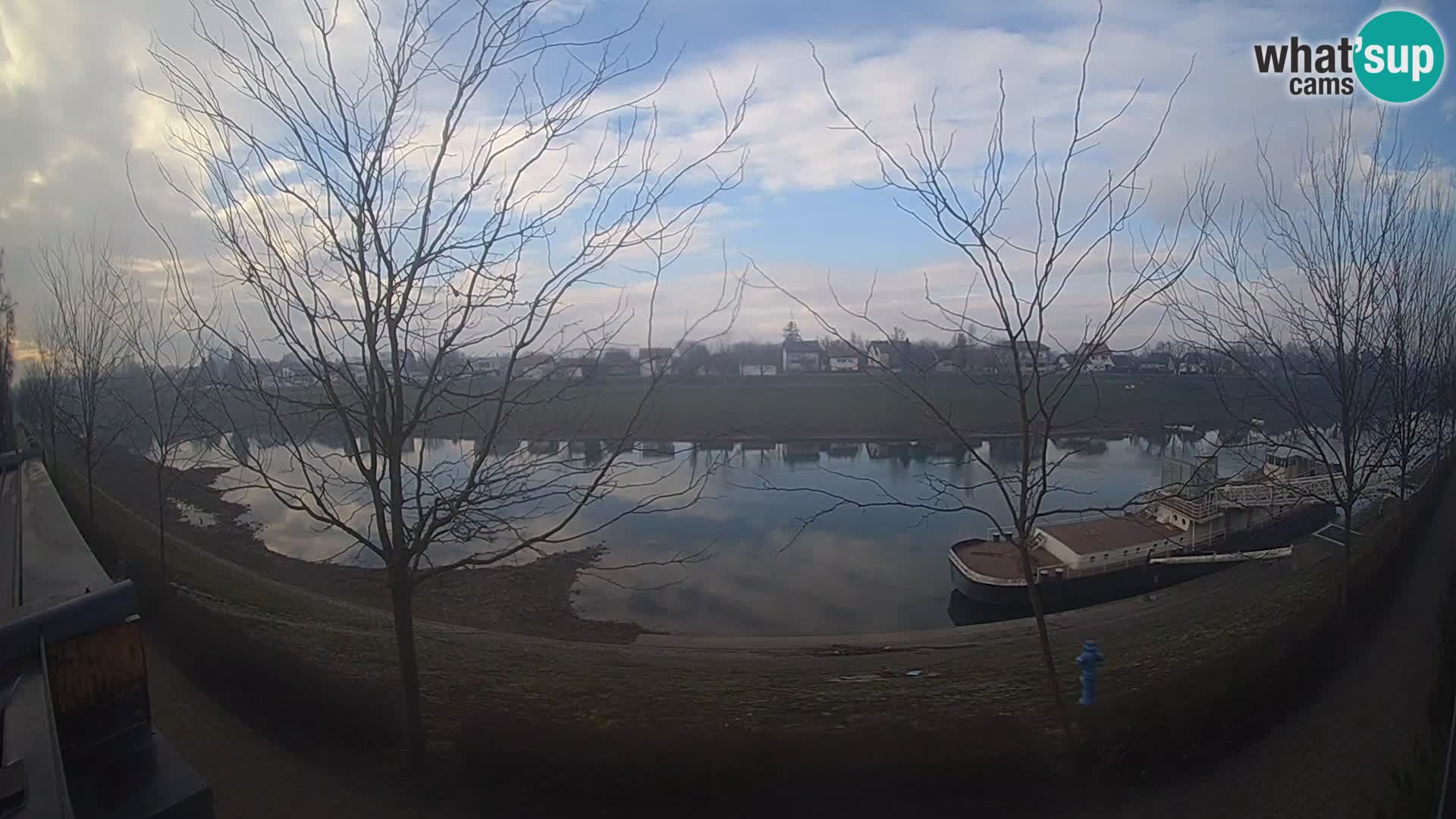 Sisak webcam en direct – vue sur la rivière Kolpa – Croatie