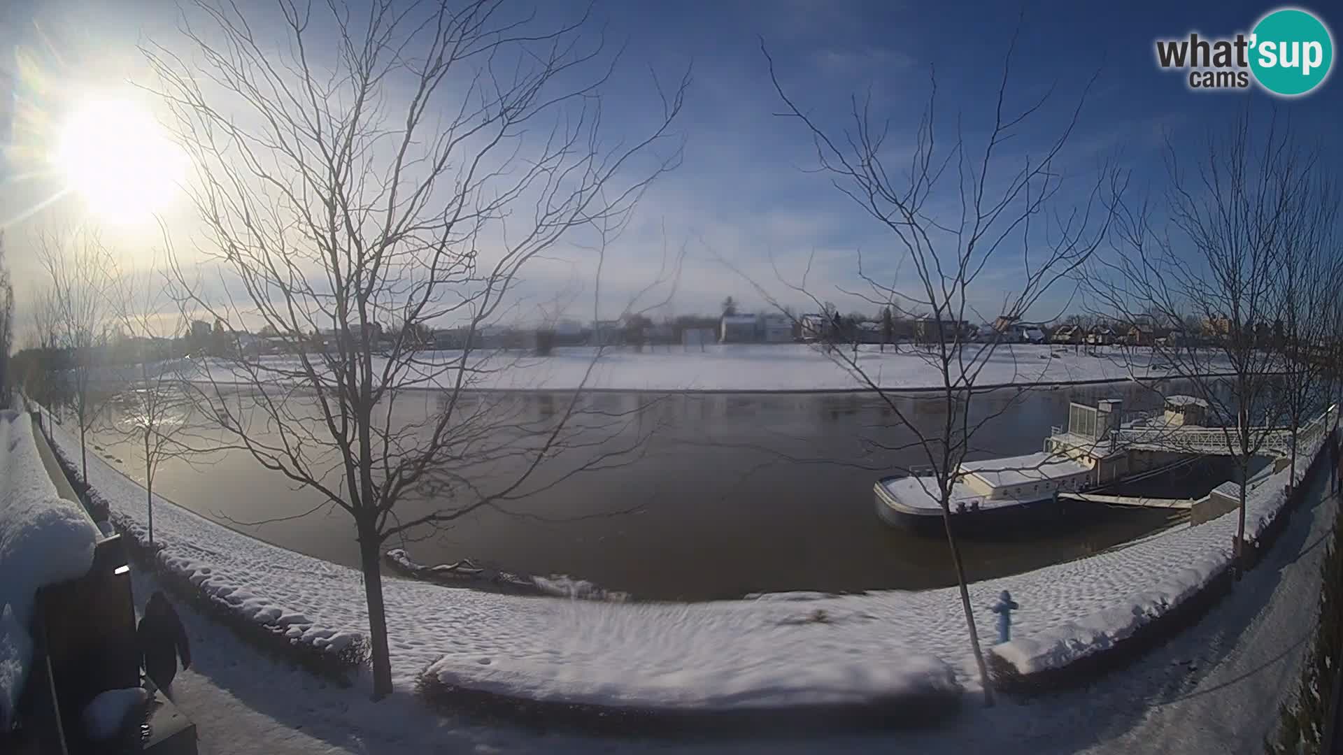 Sisak live webcam pogled na reku Kolpu